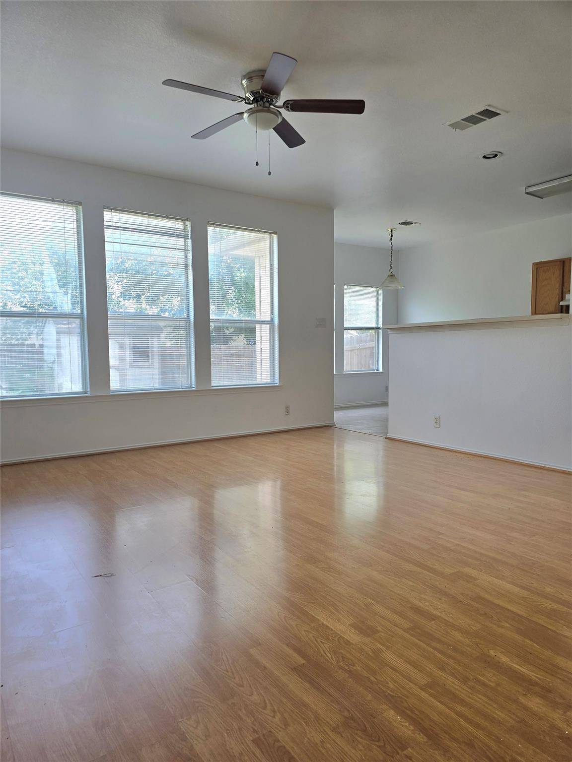2837 Southampton WAY #A, Round Rock, TX 78664