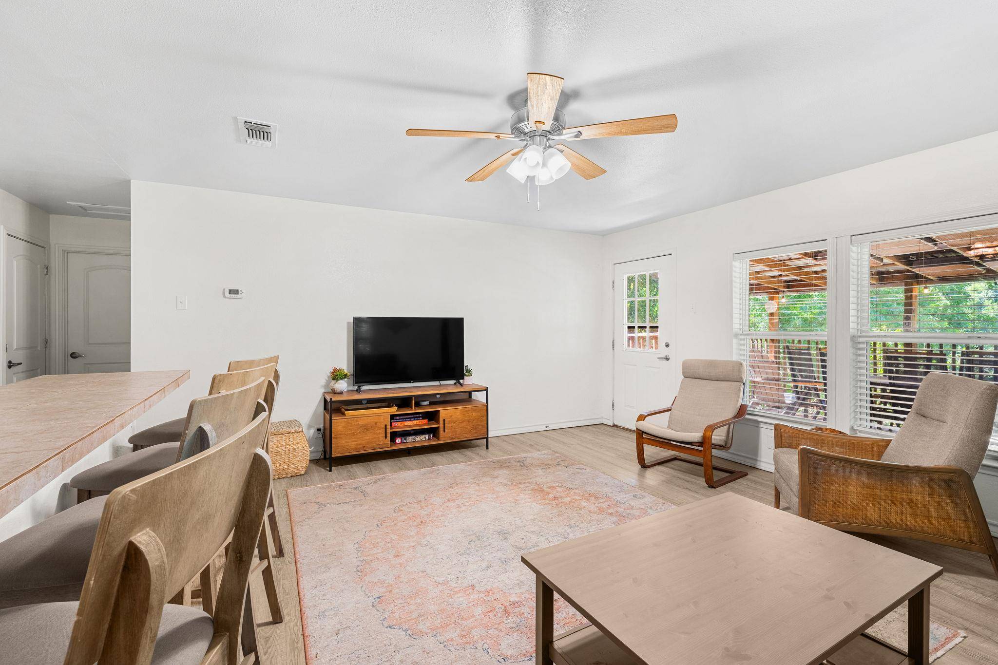 770 N River RD, Lampasas, TX 76550