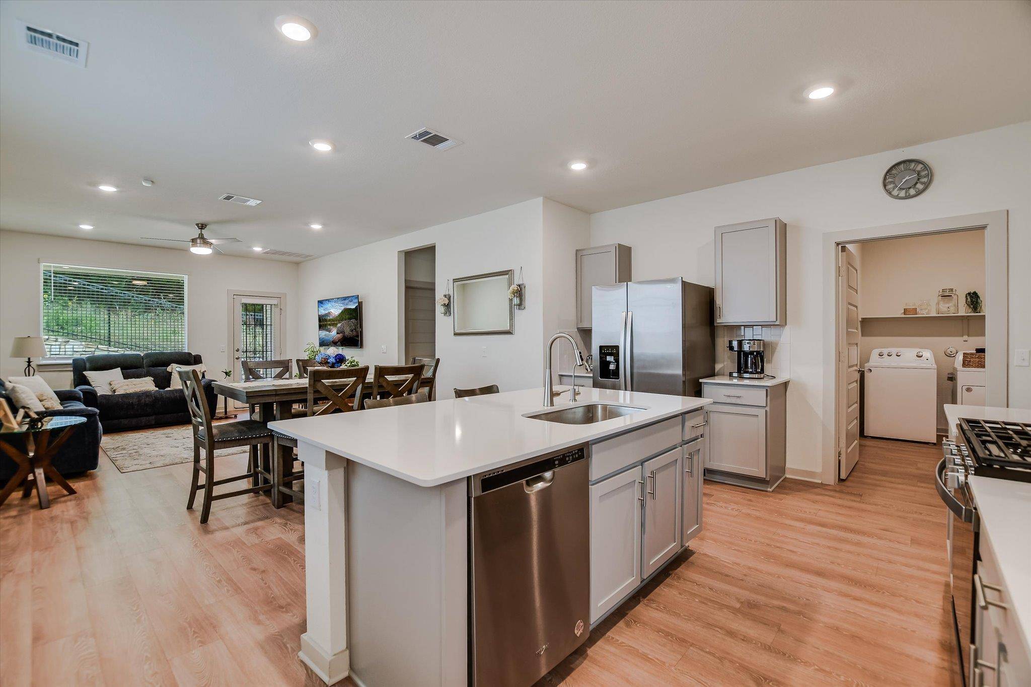 105 Merrick RD, Georgetown, TX 78628