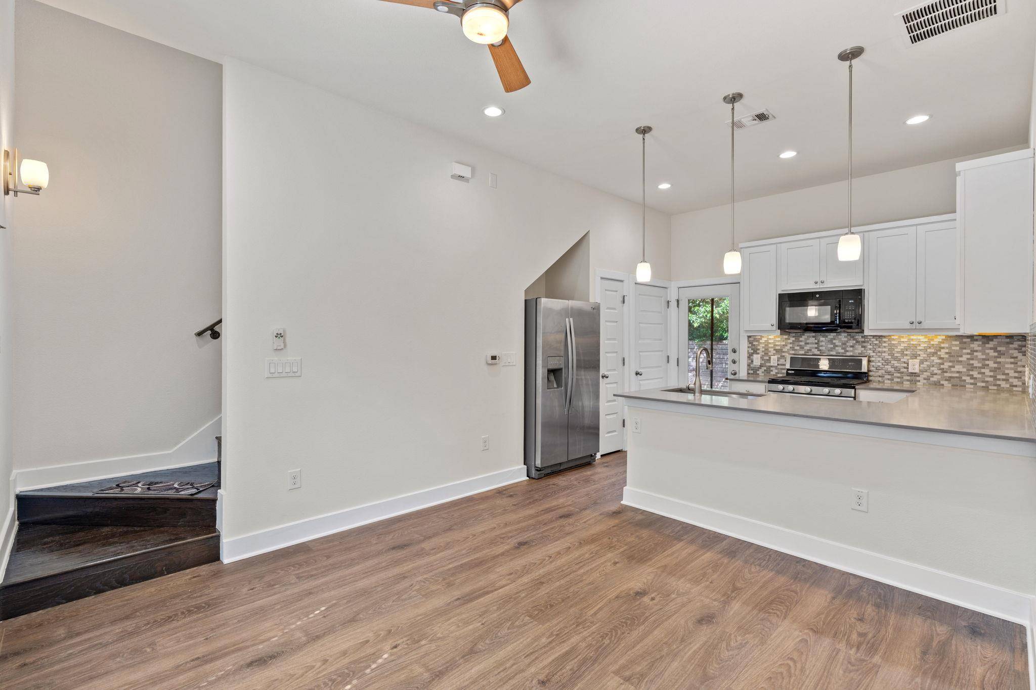 720 Pedernales ST #B, Austin, TX 78702