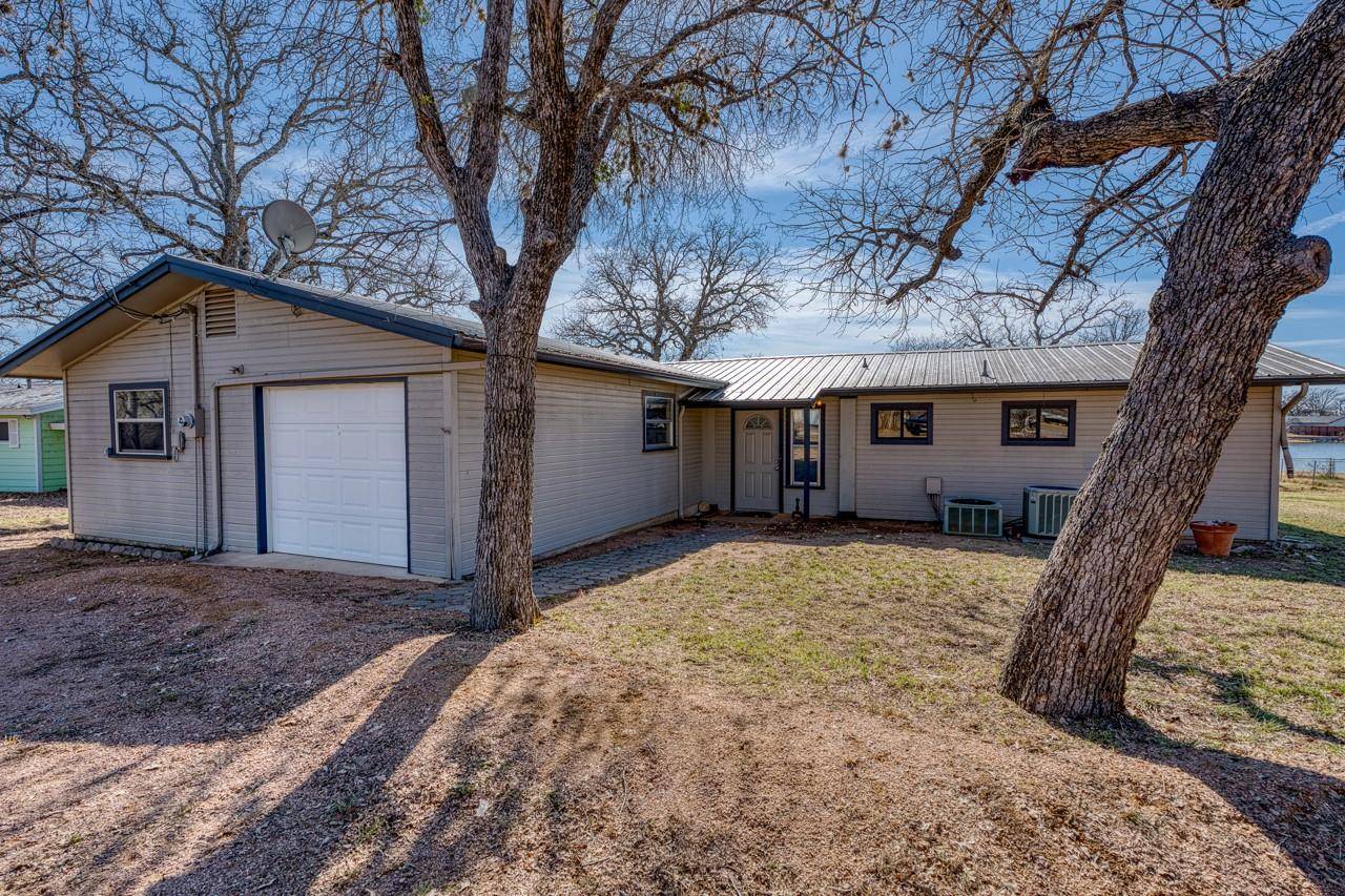 310 N Chaparral, Burnet, TX 78611
