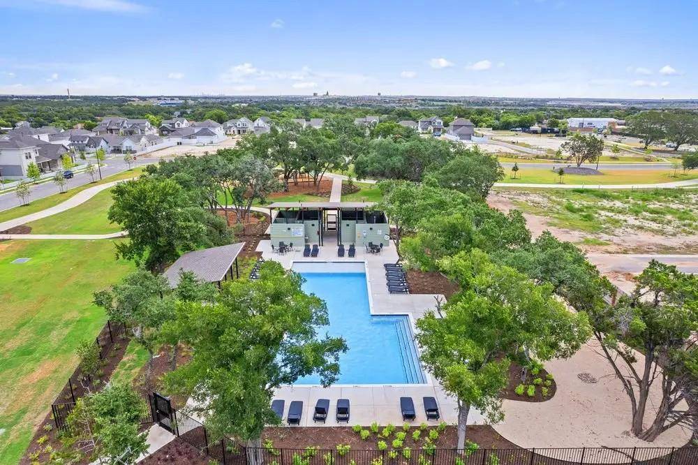 662 Treadwell LN, Kyle, TX 78640