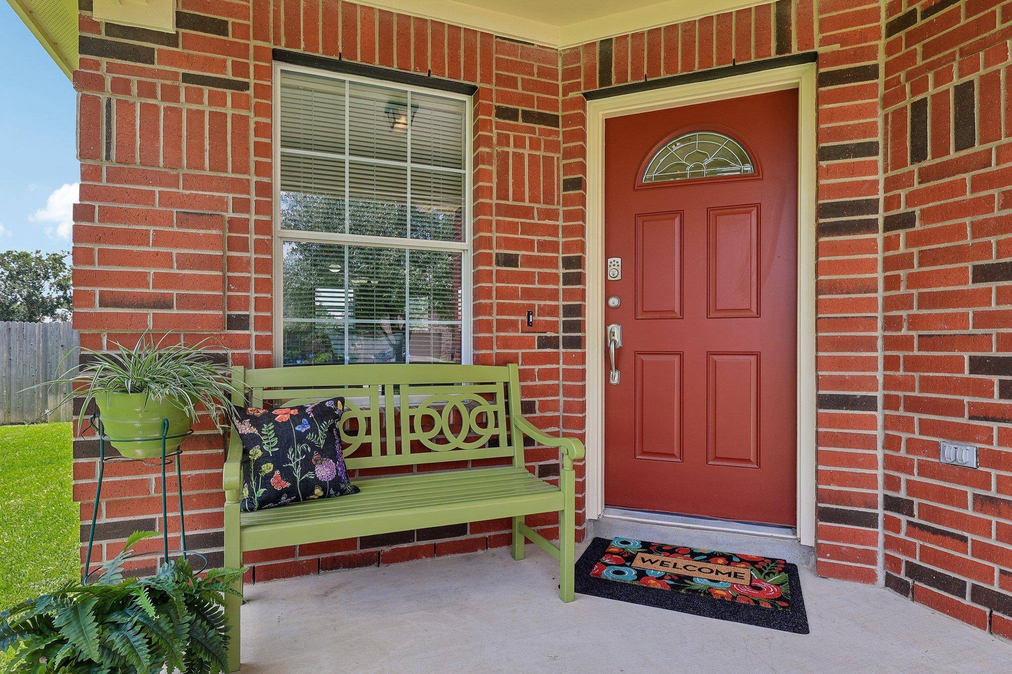 102 Thompson TRL, Bastrop, TX 78602