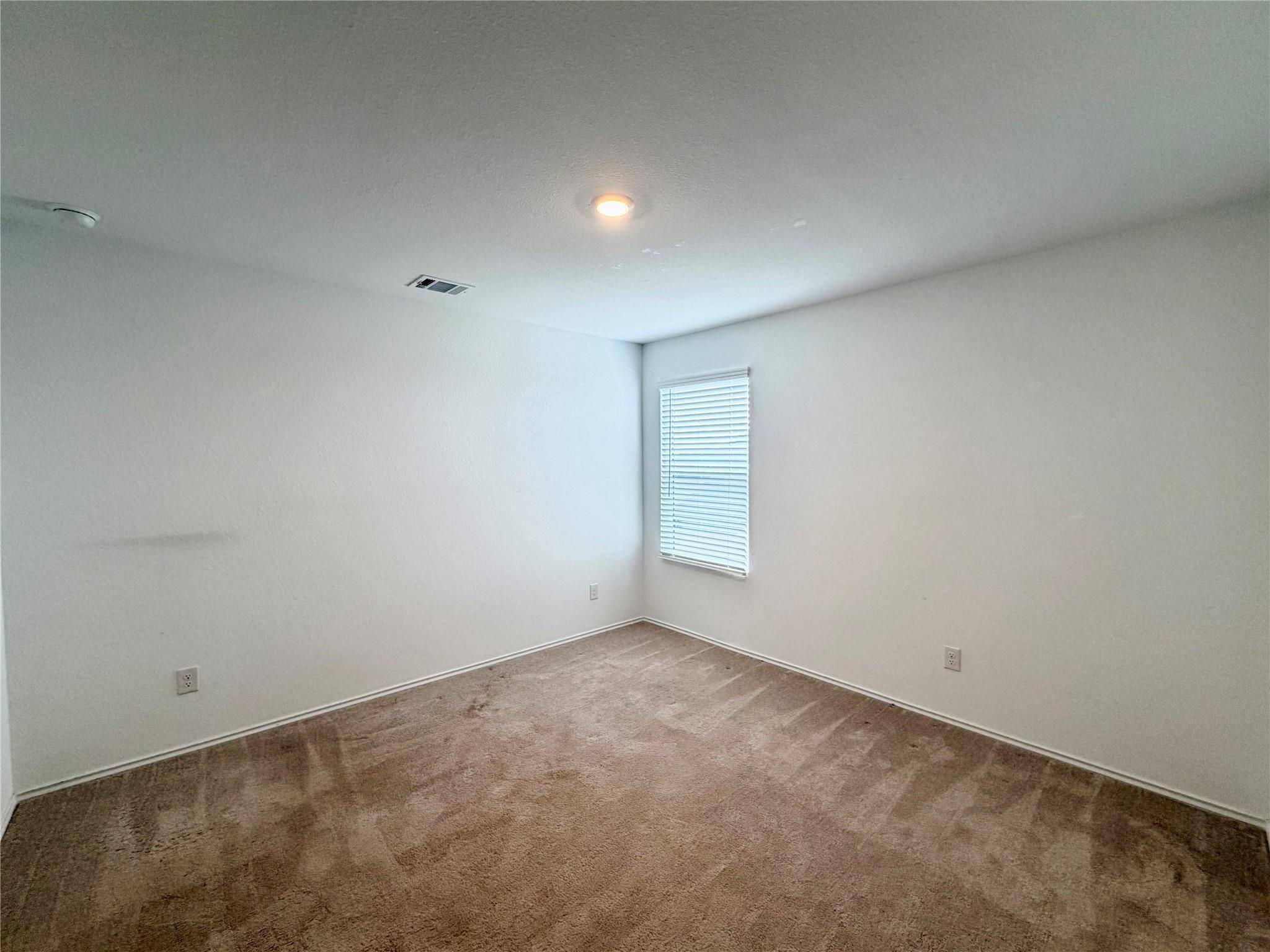 876 Rancho Del Cielo LOOP, Jarrell, TX 76537