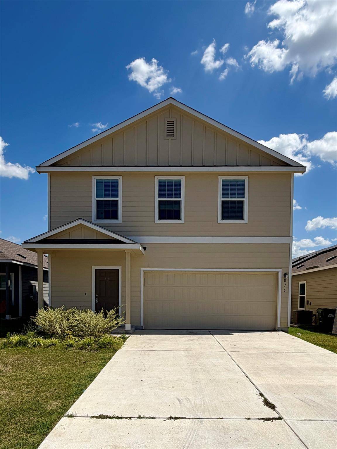 876 Rancho Del Cielo LOOP, Jarrell, TX 76537