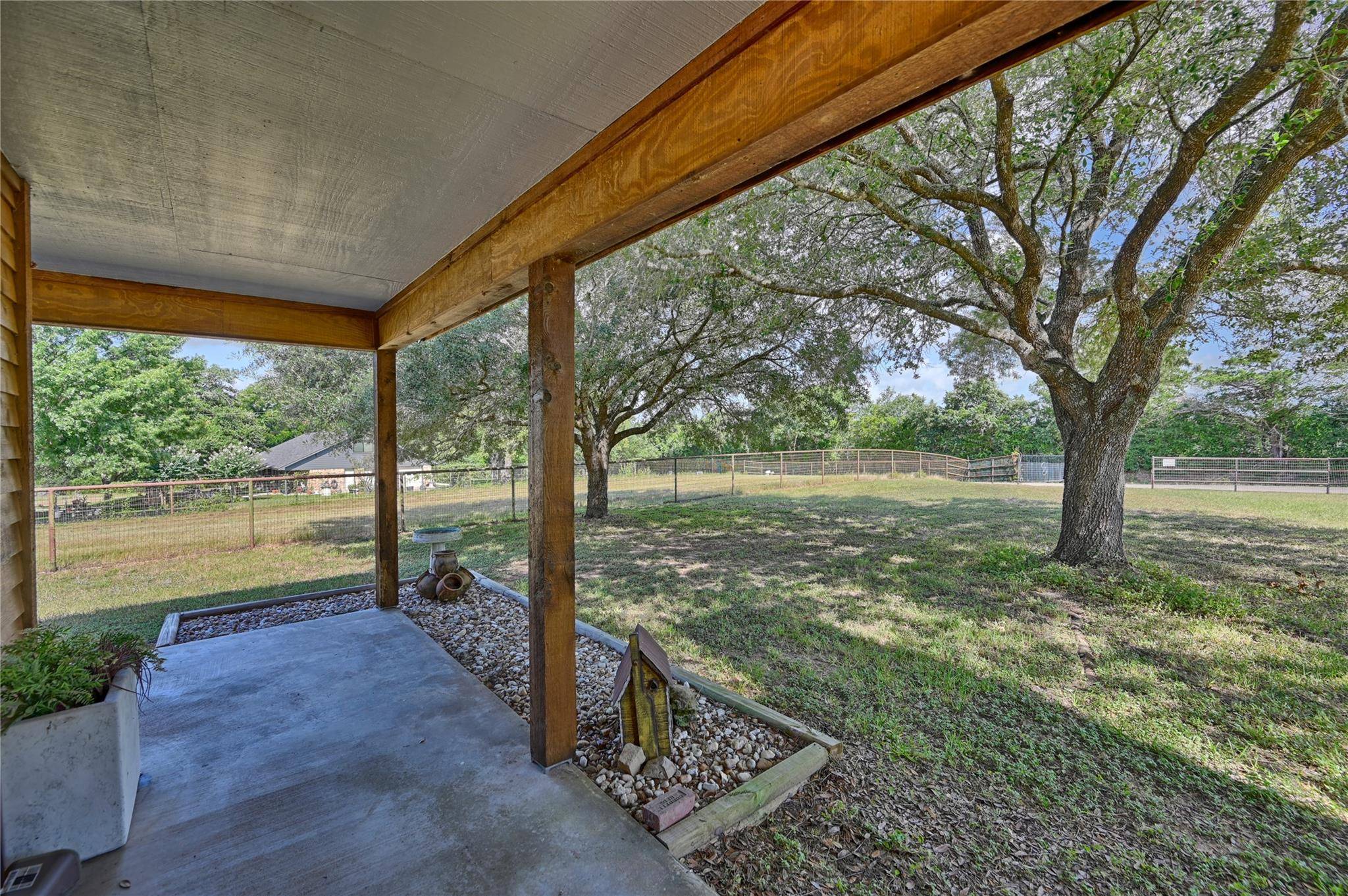 3090 Old Navasota RD, Brenham, TX 77833