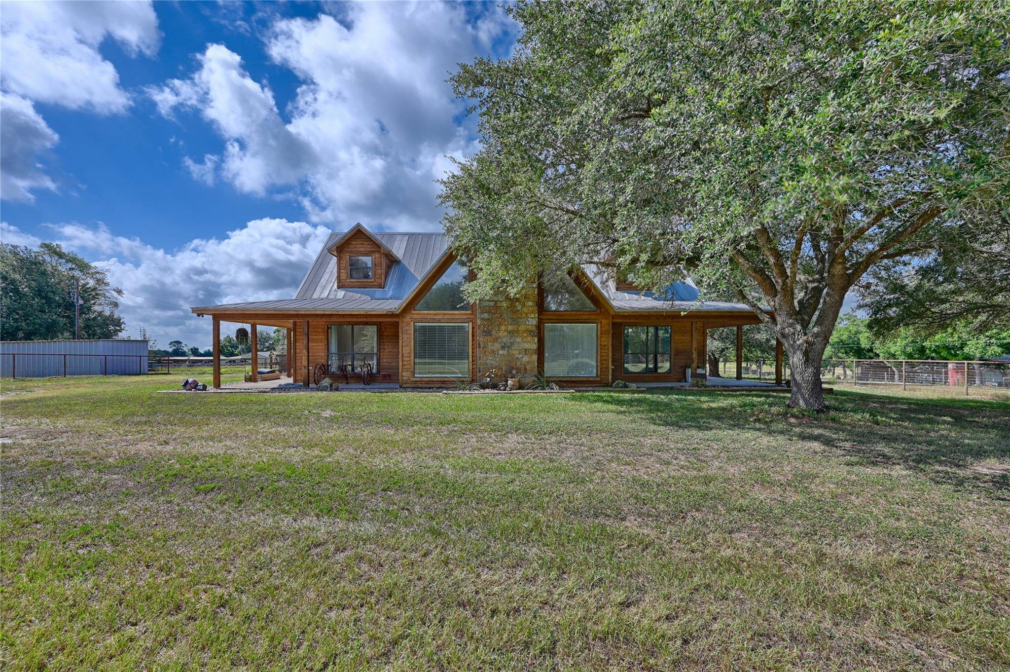 3090 Old Navasota RD, Brenham, TX 77833