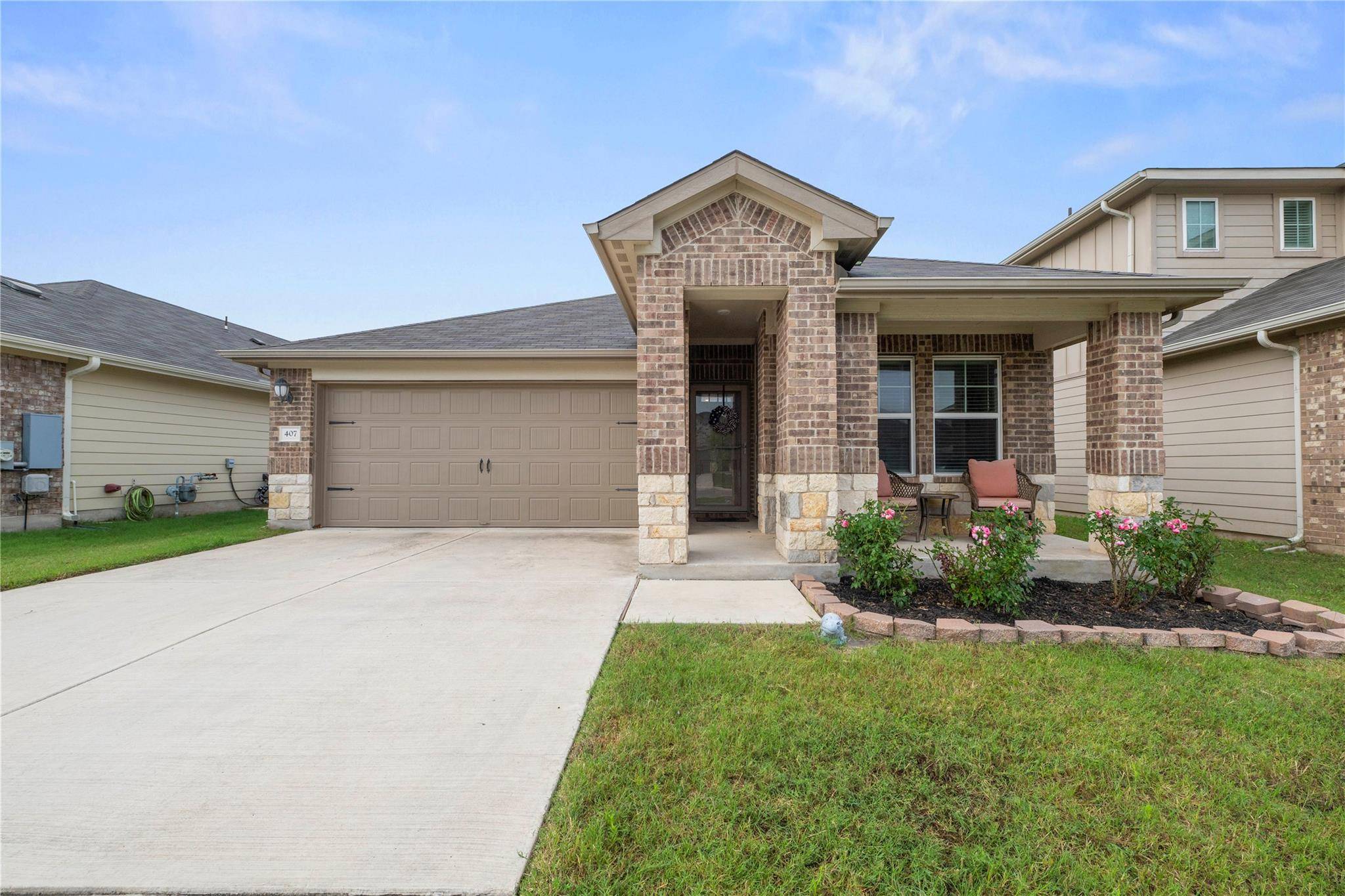 407 Water Way Ave, Hutto, TX 78634