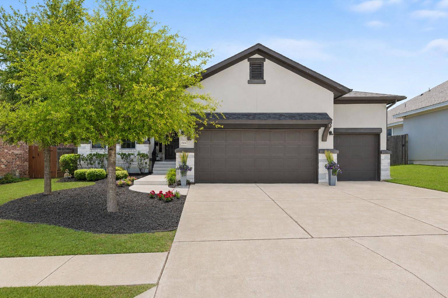 186 Adina DR, Dripping Springs, TX 78620