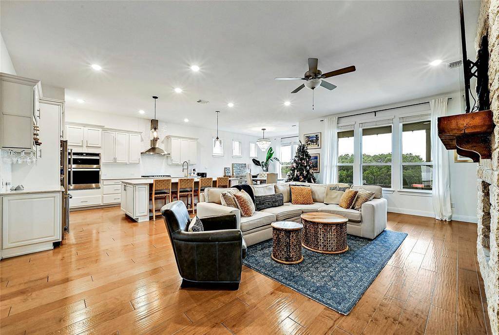 170 Climbing Rock LOOP, Dripping Springs, TX 78620