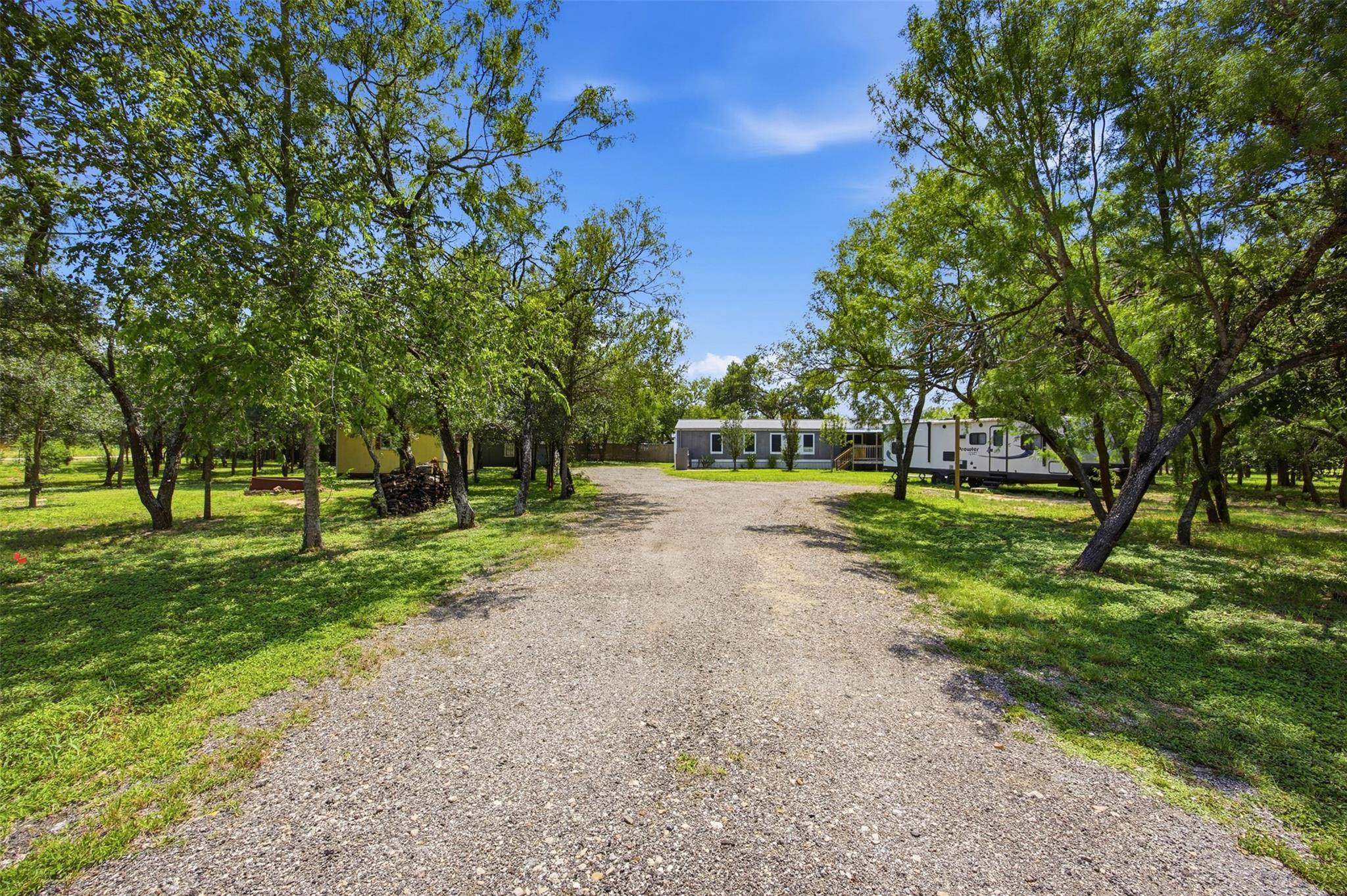 135 Side Saddle DR, Cedar Creek, TX 78612