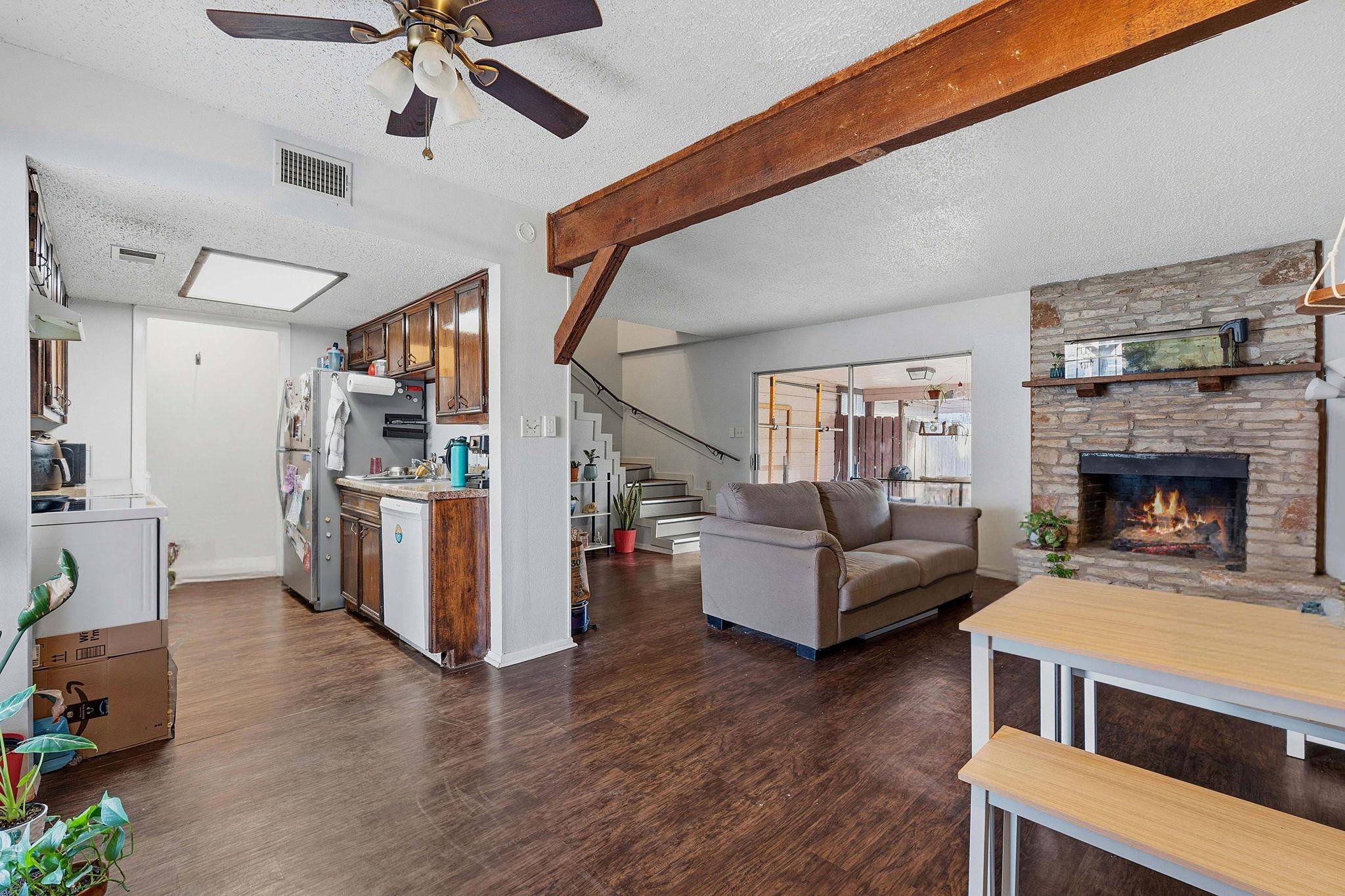 4008 Cima Serena DR #A/B, Austin, TX 78759