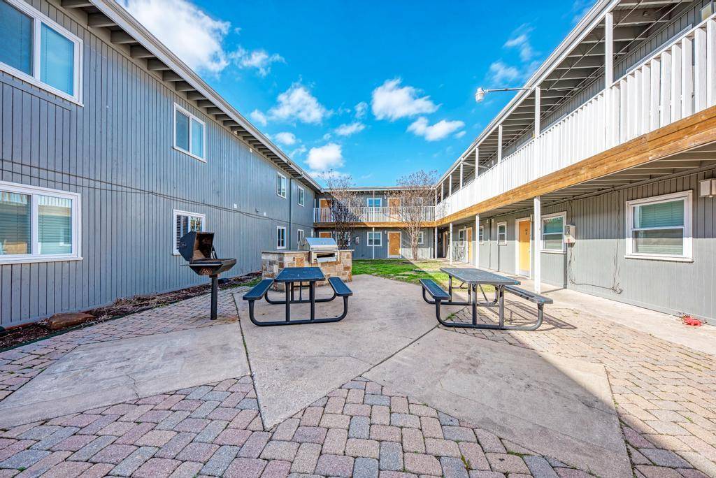 2401 Manor St RD #118, Austin, TX 78722