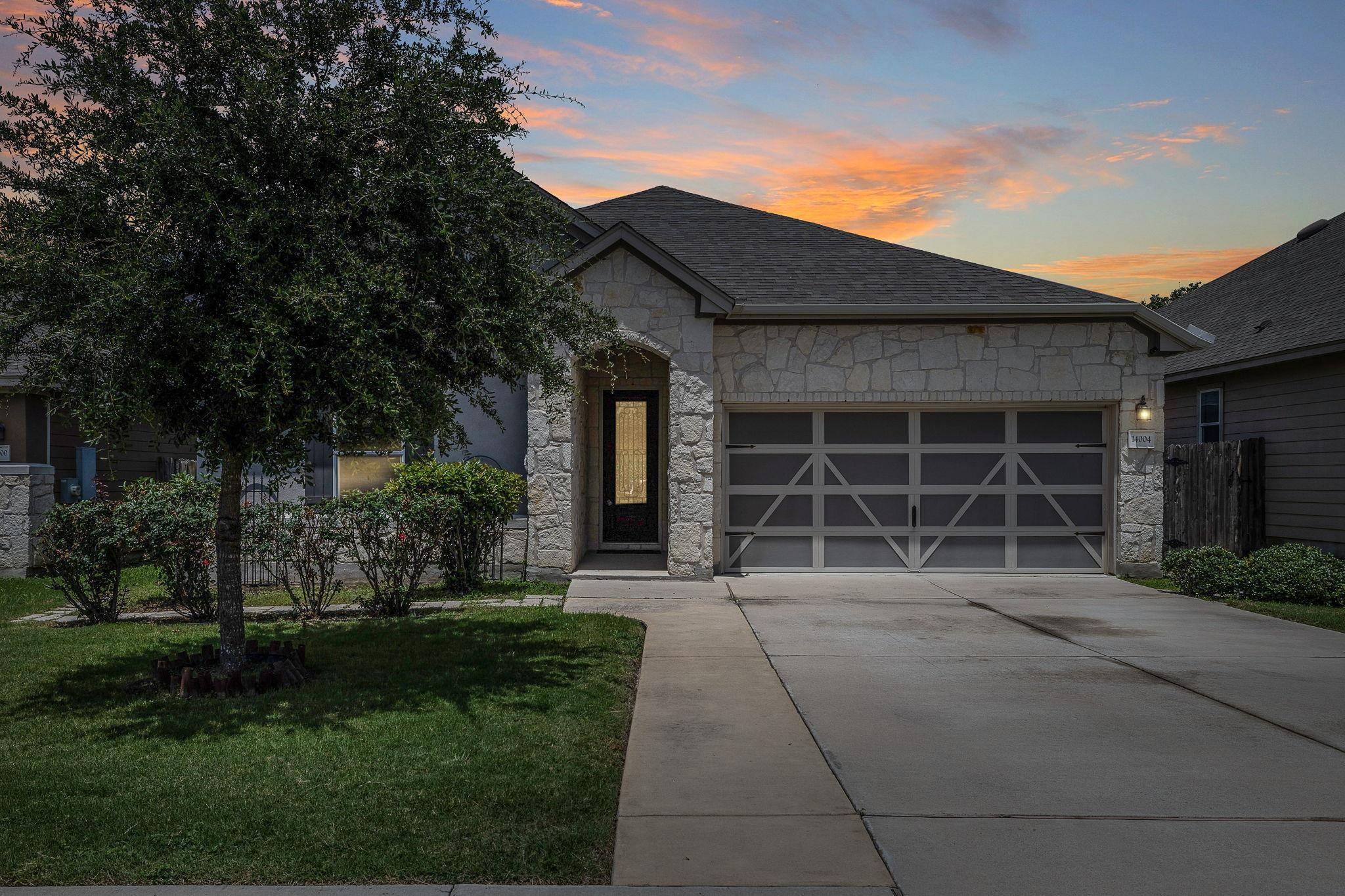 14004 Lyndon B Johnson ST, Manor, TX 78653