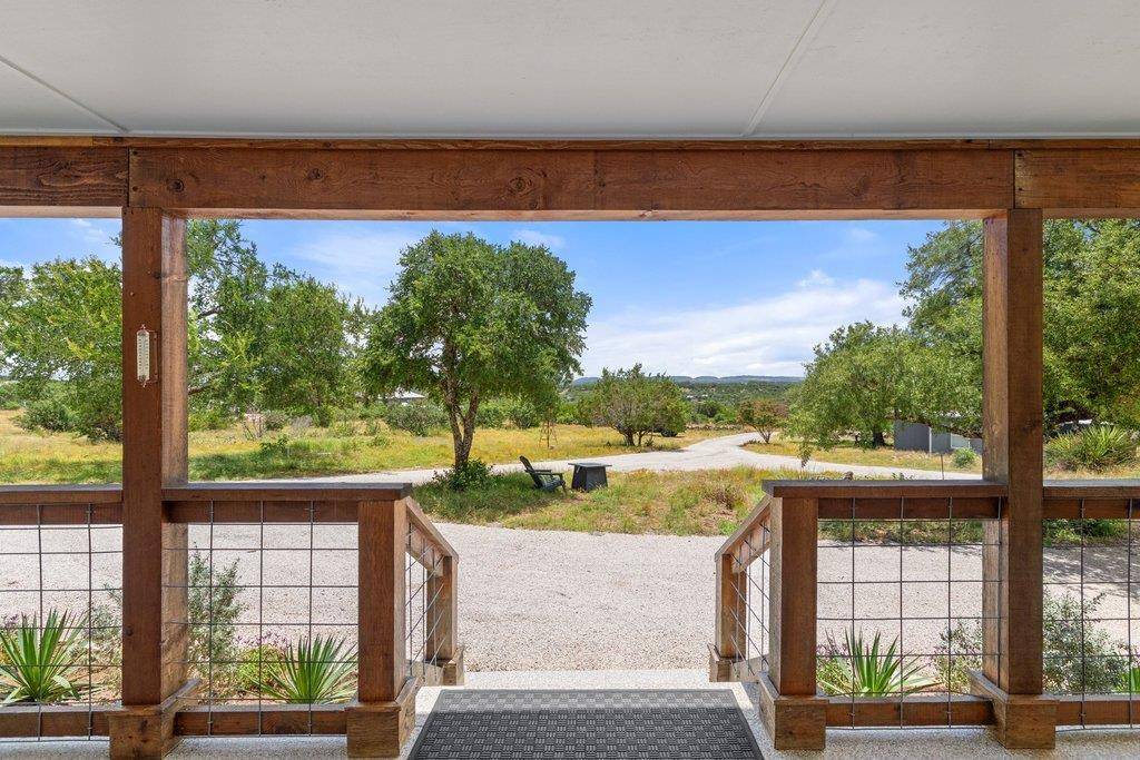 784 River View DR, Johnson City, TX 78636