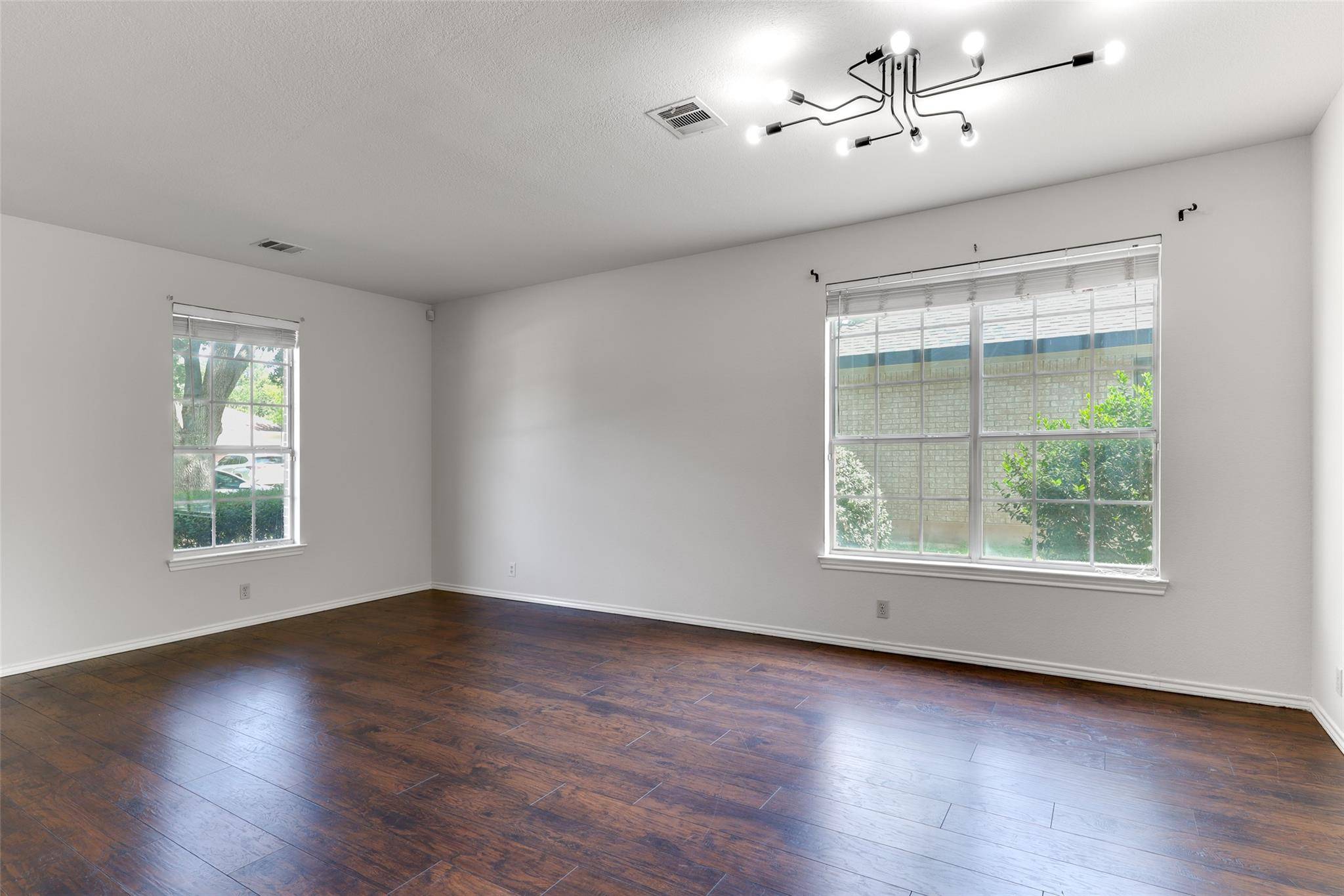 1204 Stepp BND, Cedar Park, TX 78613