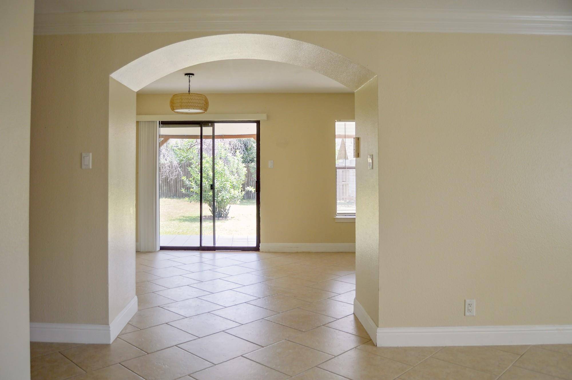 2909 Donnell DR, Round Rock, TX 78664