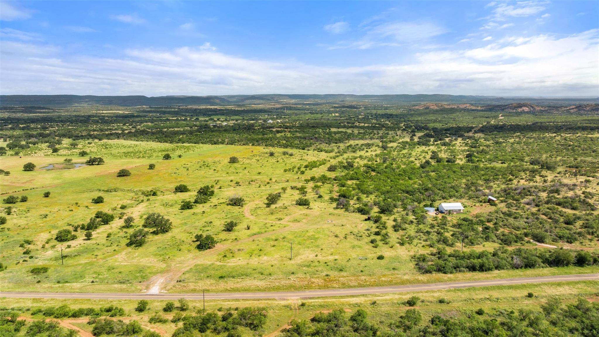 6878 Ranch Road 3347, Round Mountain, TX 78663