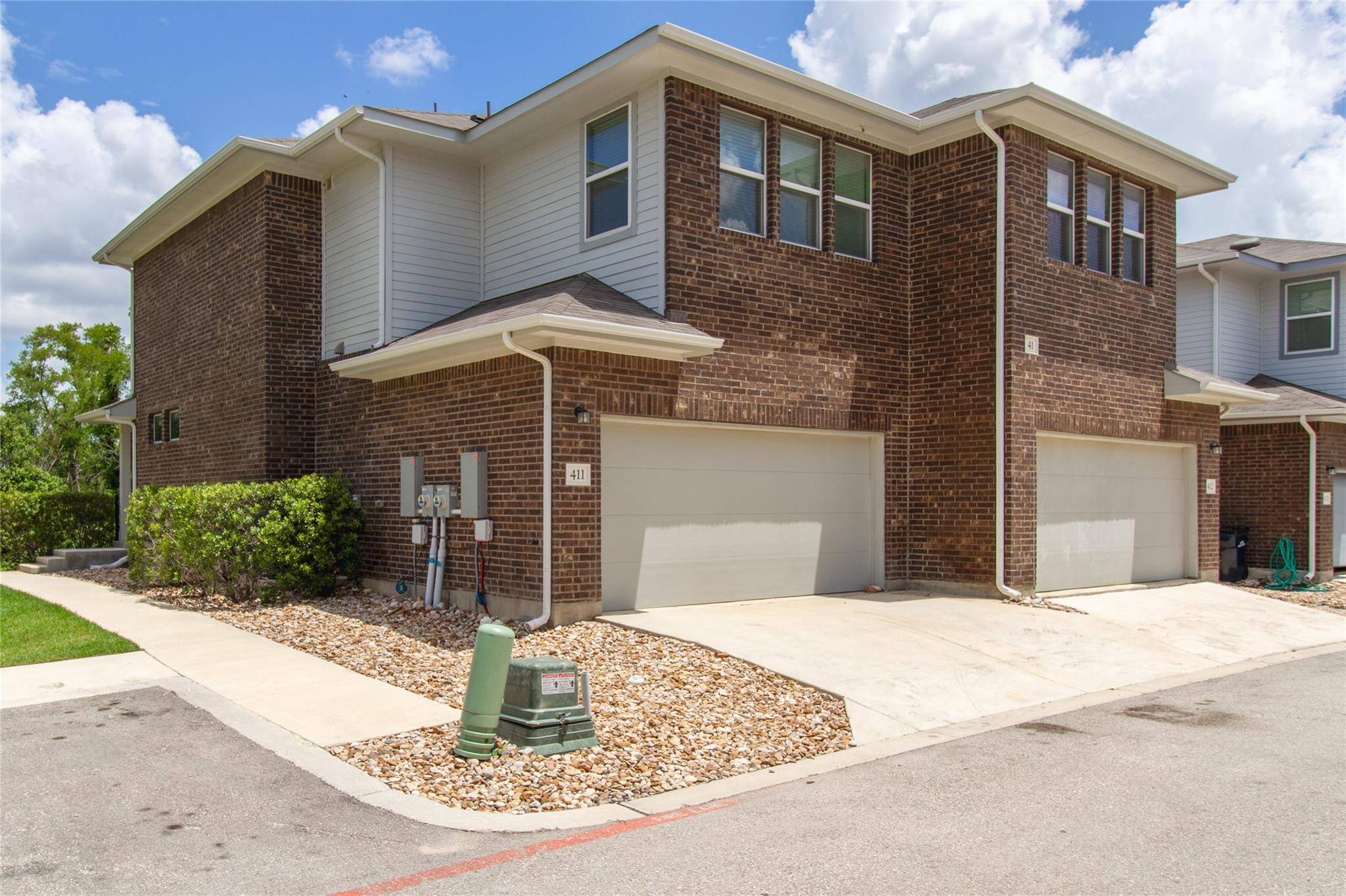 605 W South ST #41, Leander, TX 78641