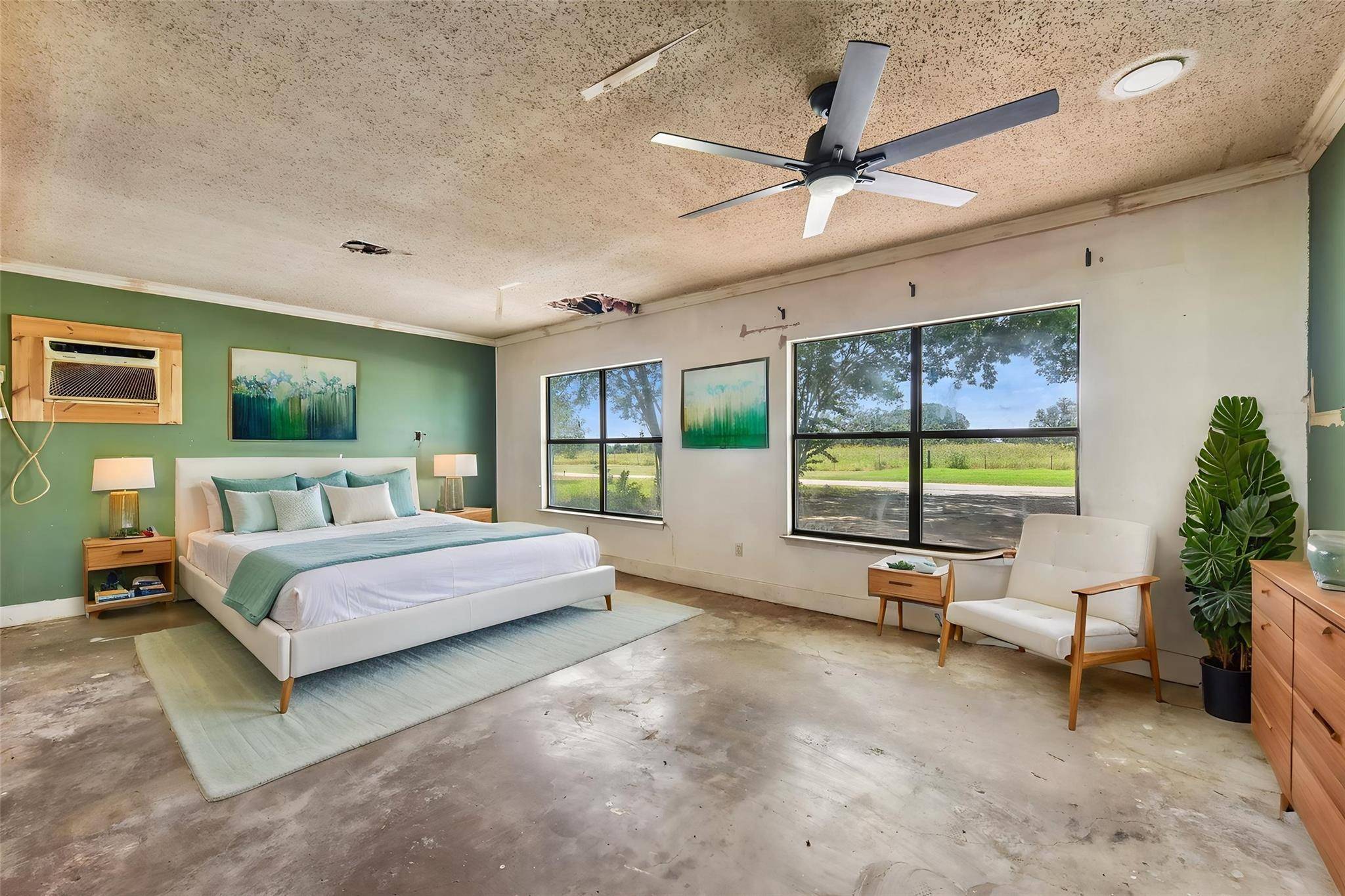 1111 Silent Valley RD, Lockhart, TX 78644