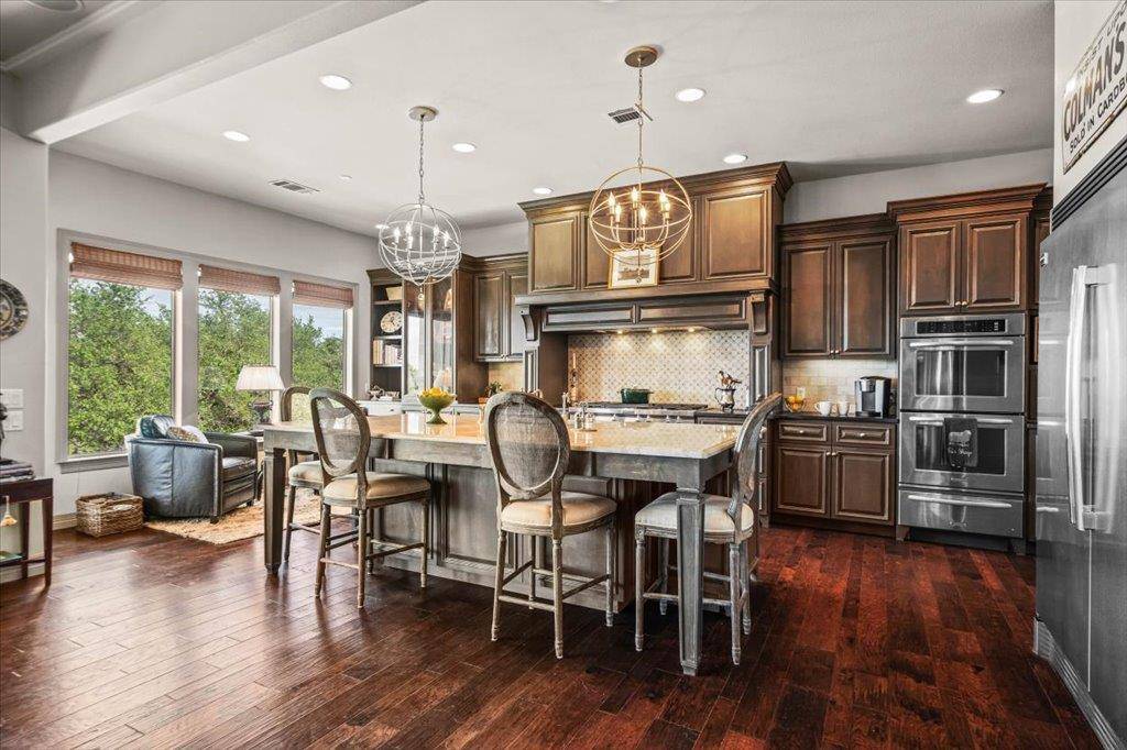 5201 Great Divide DR, Bee Cave, TX 78738