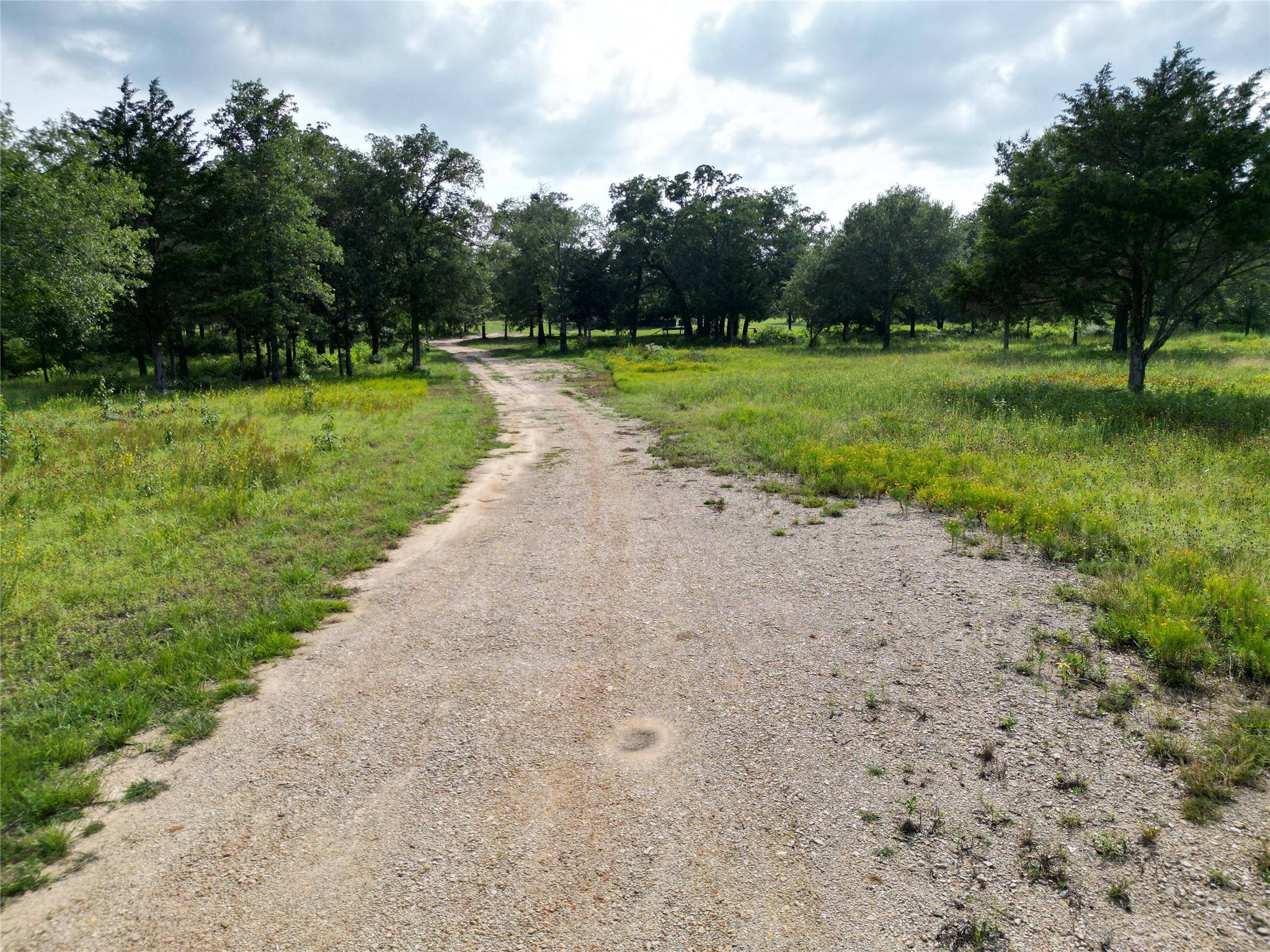 10399 CR 302, Rockdale, TX 76567