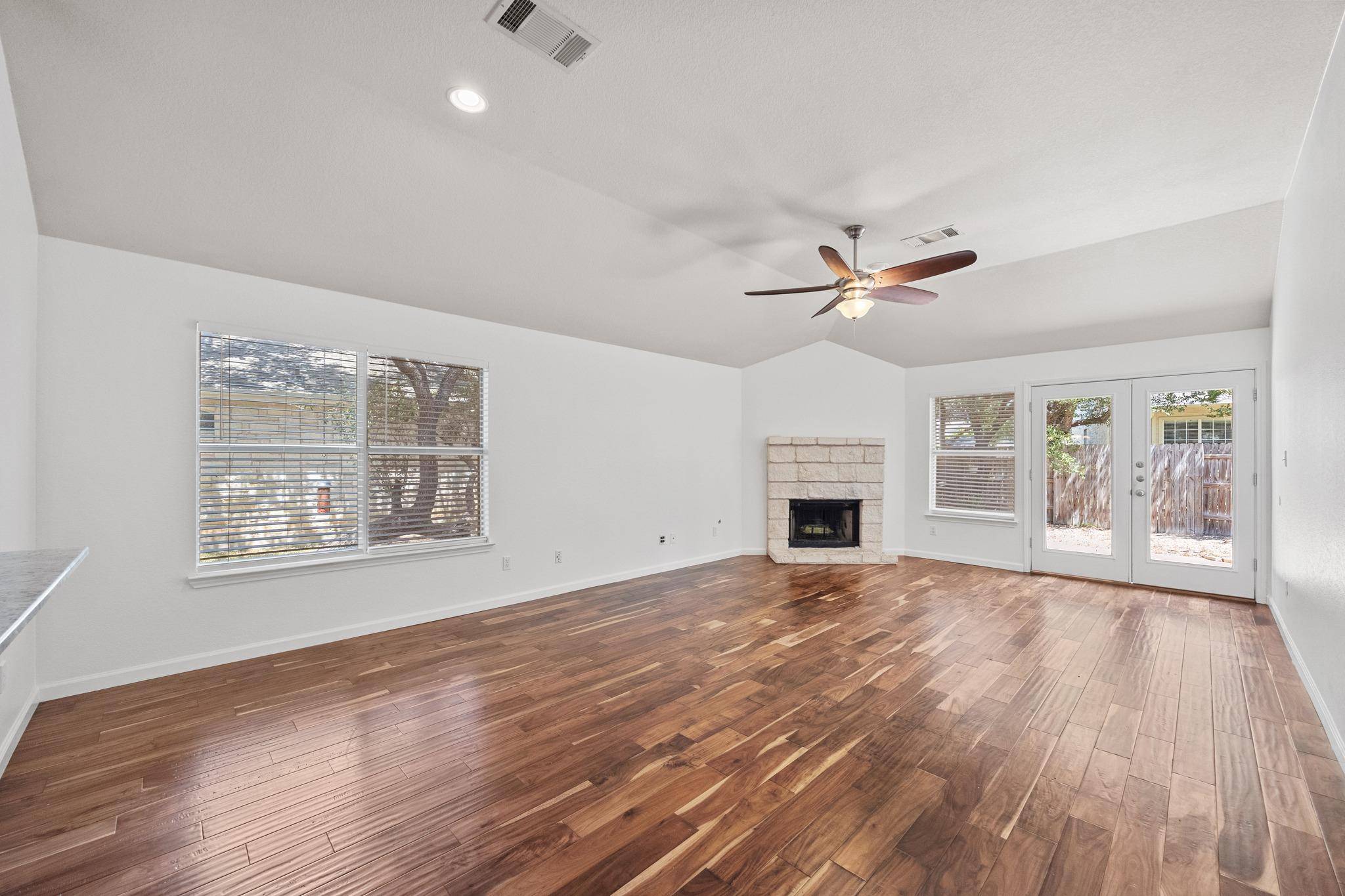 1314 Brighton Bend LN, Cedar Park, TX 78613