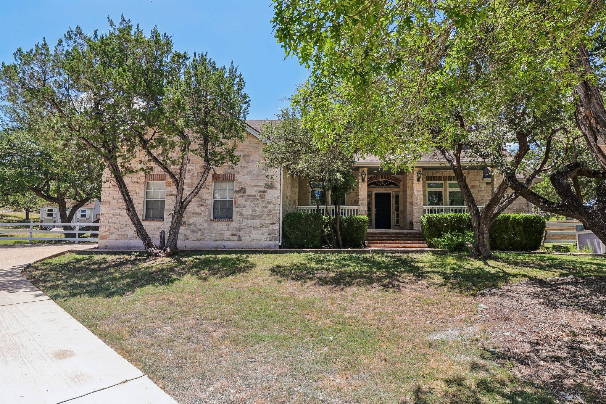 1065 Sunset Canyon DR S, Dripping Springs, TX 78620
