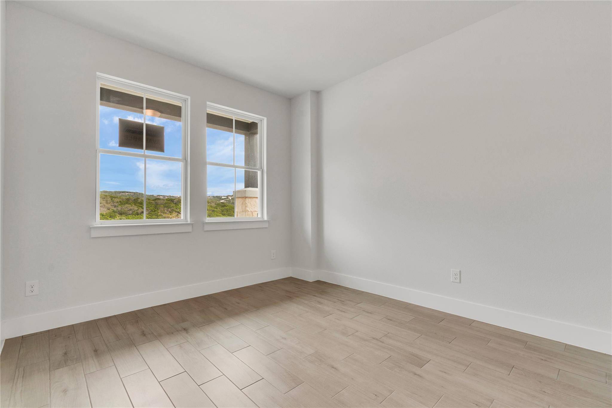 8515 Pine Muhly DR, Lago Vista, TX 78645