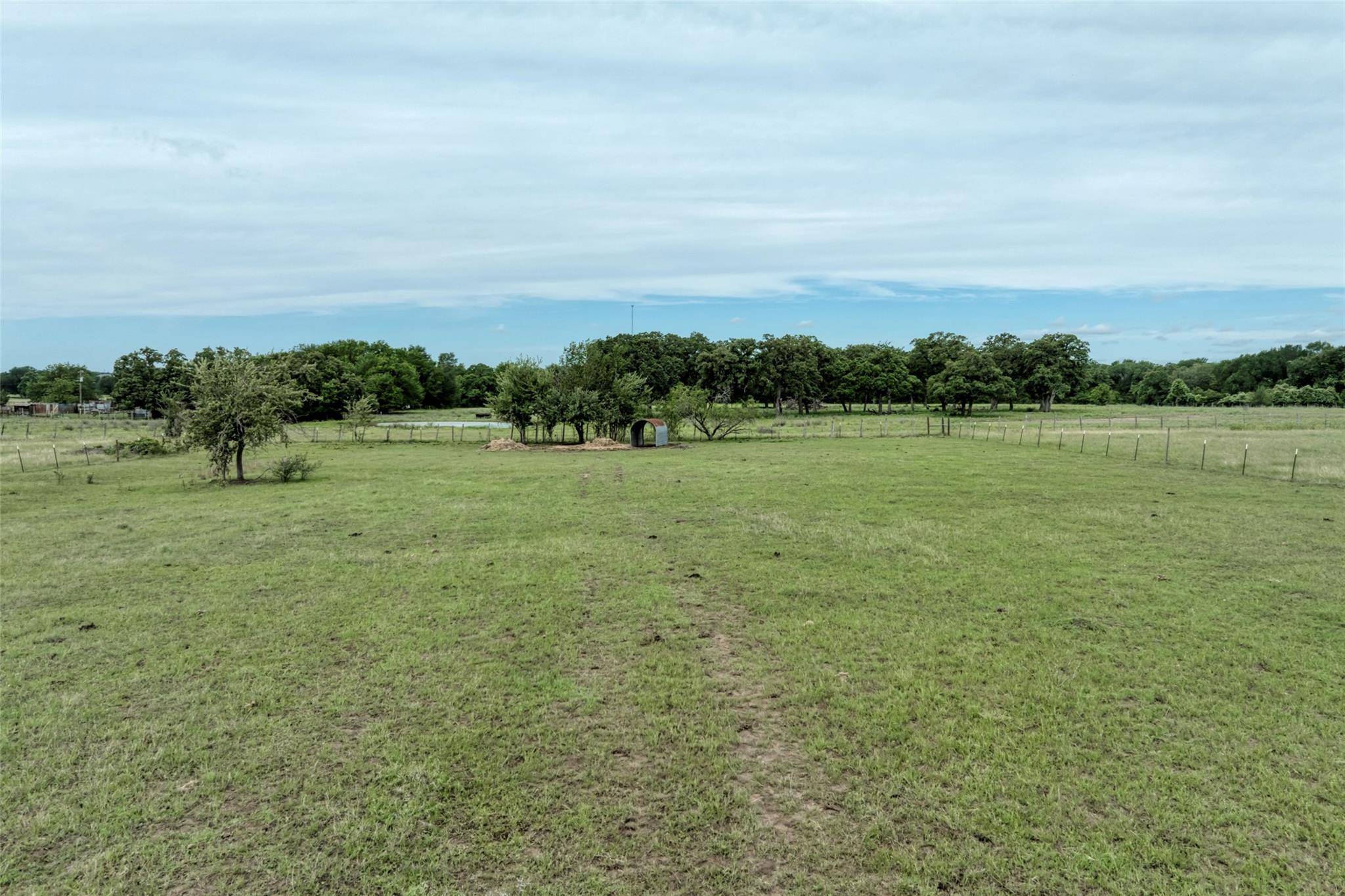 921 9th ST, Lexington, TX 78947