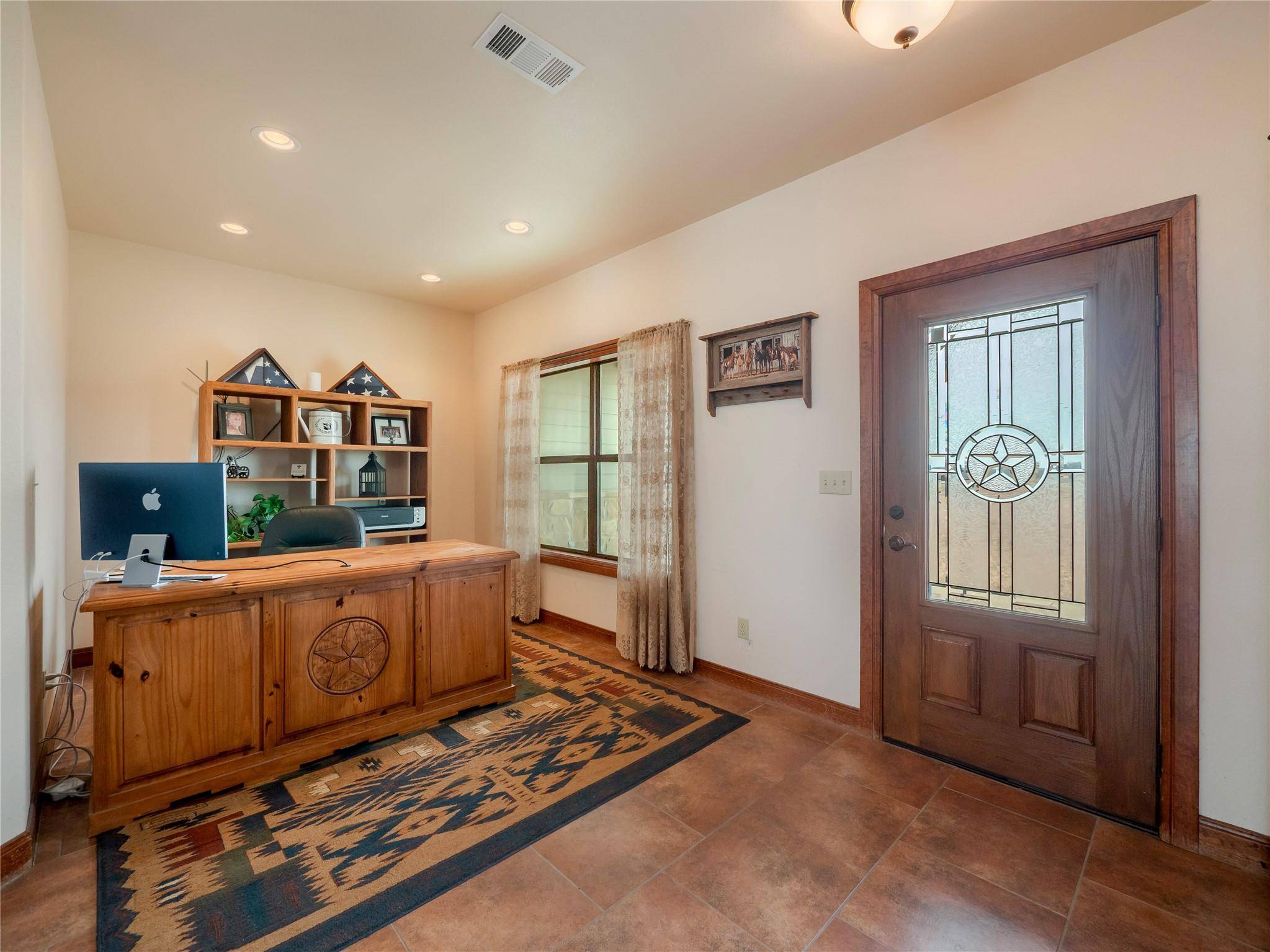 877 County Road 455, Coupland, TX 78615