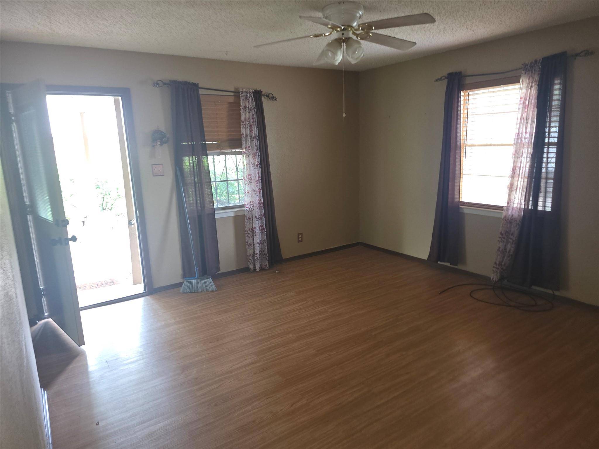 1109 Dunstan DR, Austin, TX 78745
