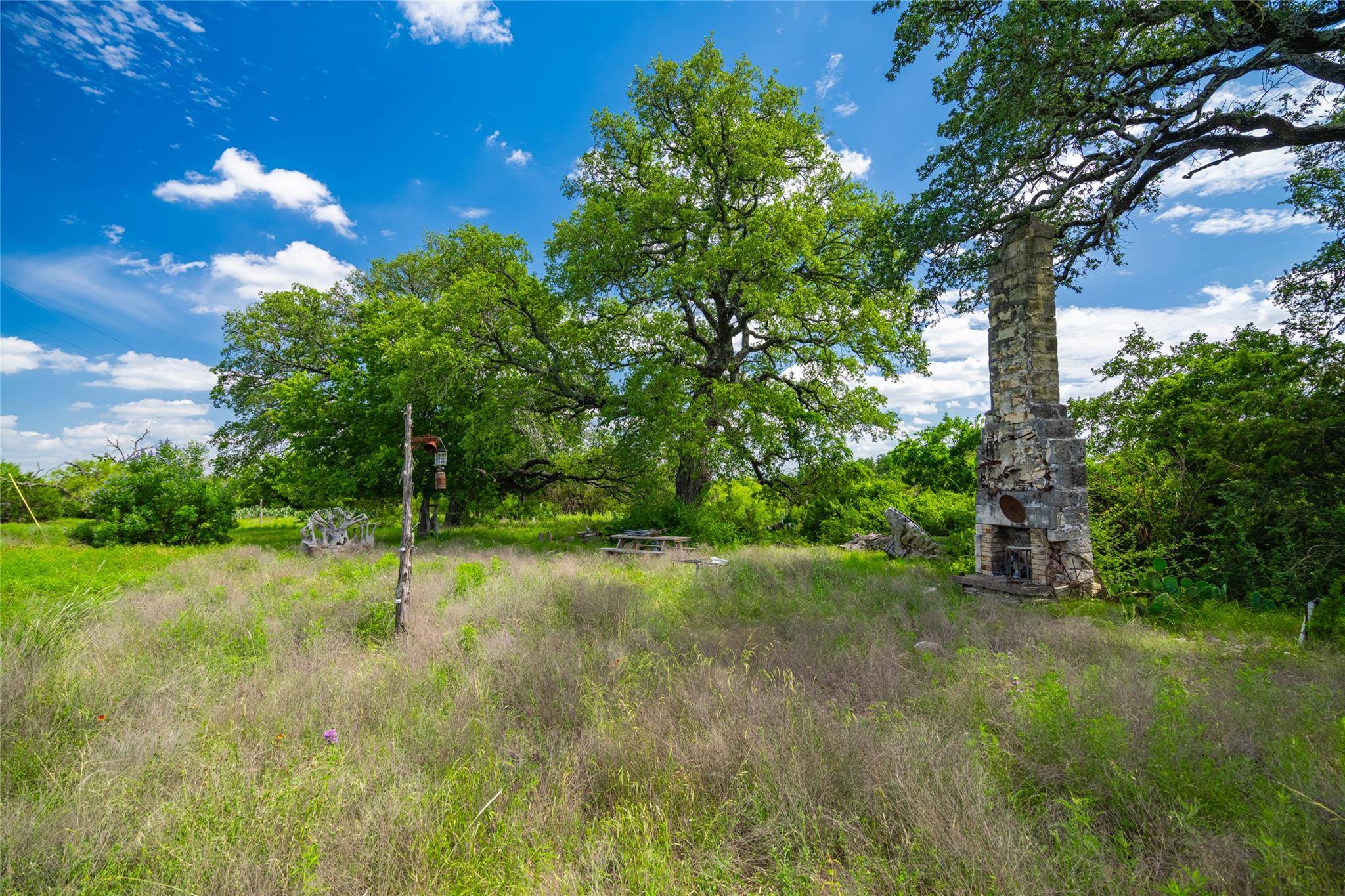 9750 RM-243, Bertram, TX 78605