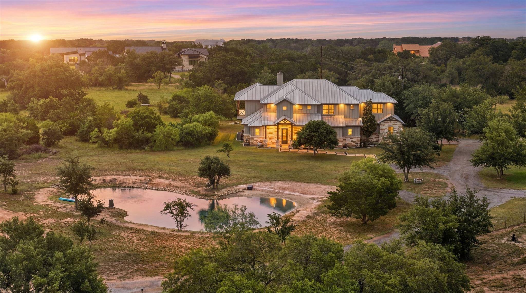 3830 Outback TRL, Spicewood, TX 78669