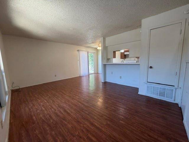 1103 Marlton ST, San Marcos, TX 78666