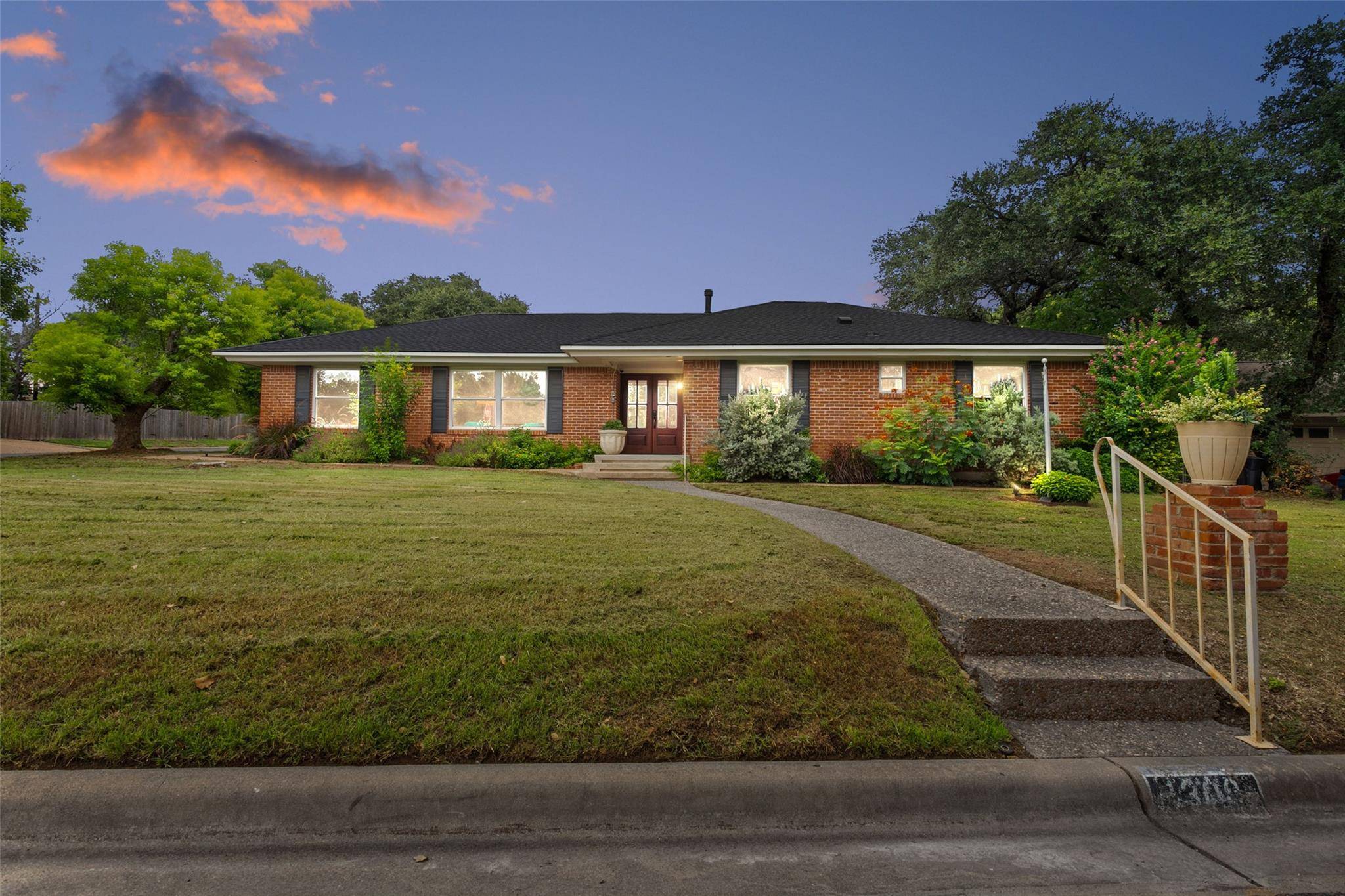 1308 Cardinal Hill CIR, Austin, TX 78758