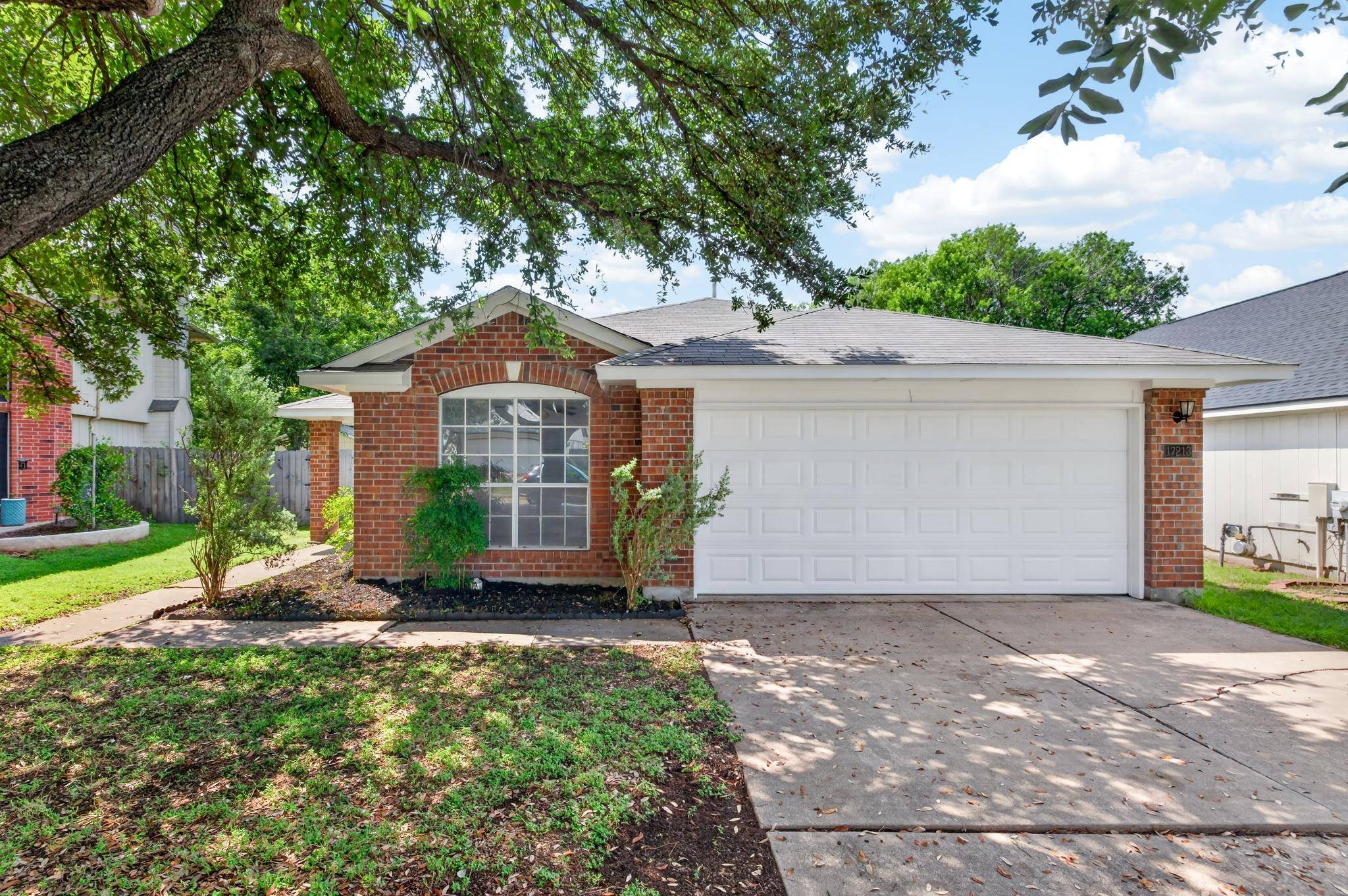 17213 BUSHMILLS RD, Pflugerville, TX 78660