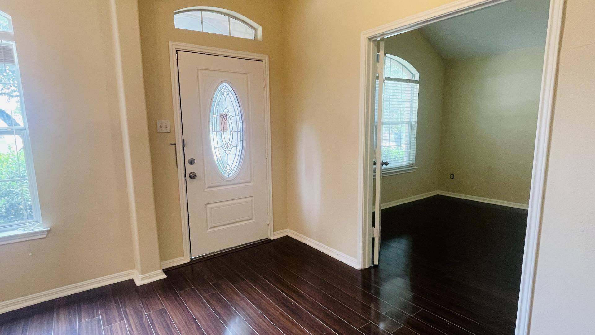 6805 Cromarty LN, Austin, TX 78754