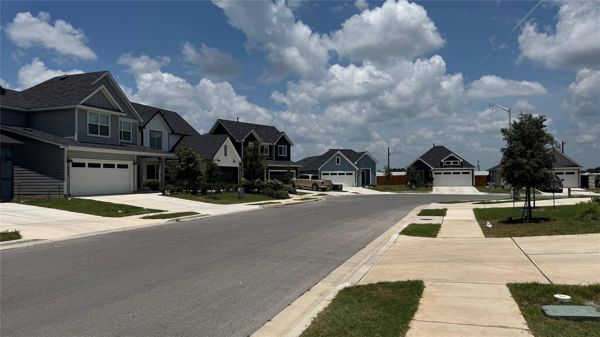 408 Frogmore LOOP, Kyle, TX 78640