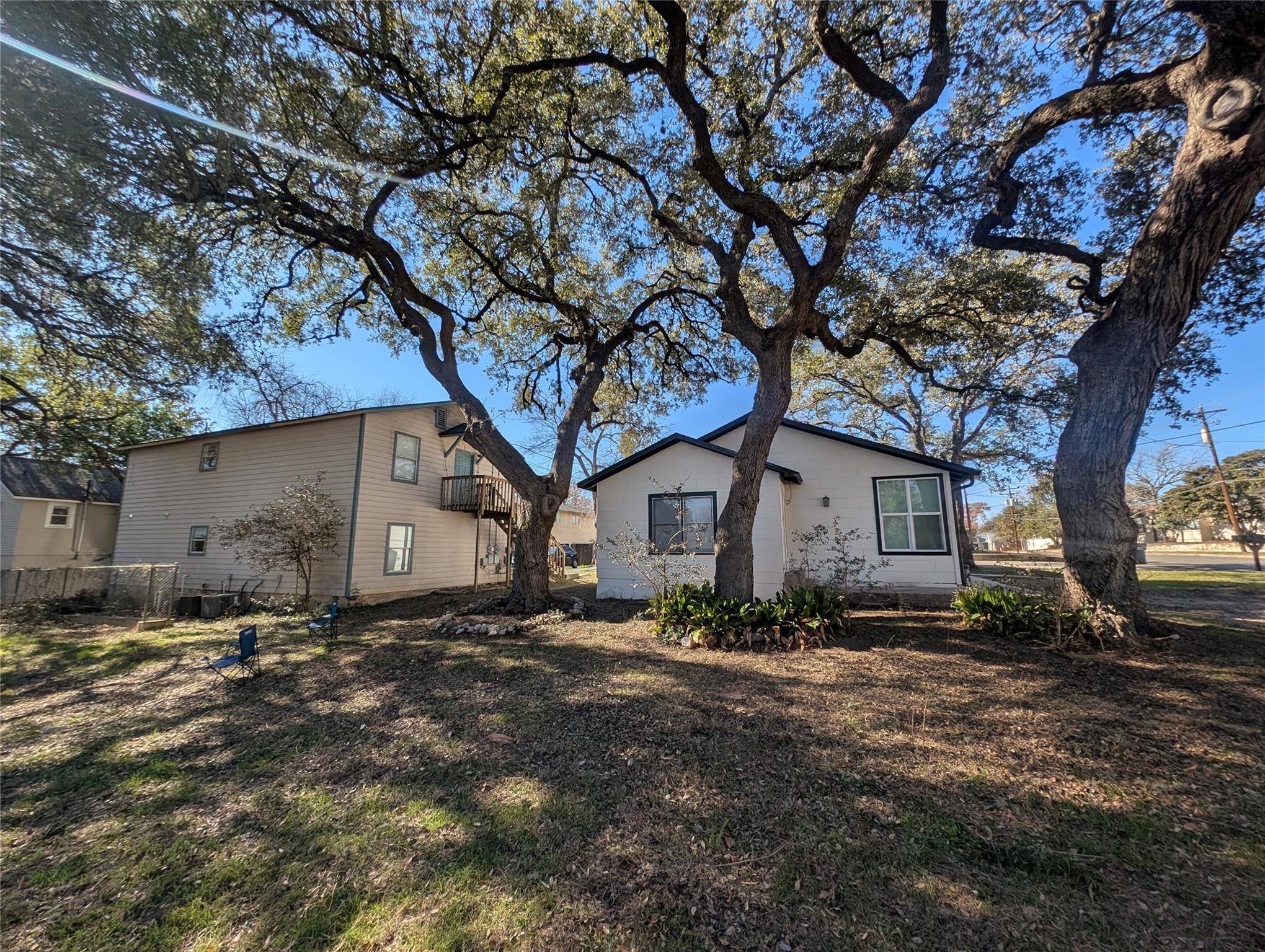 519 W Hutchison ST #C, San Marcos, TX 78666