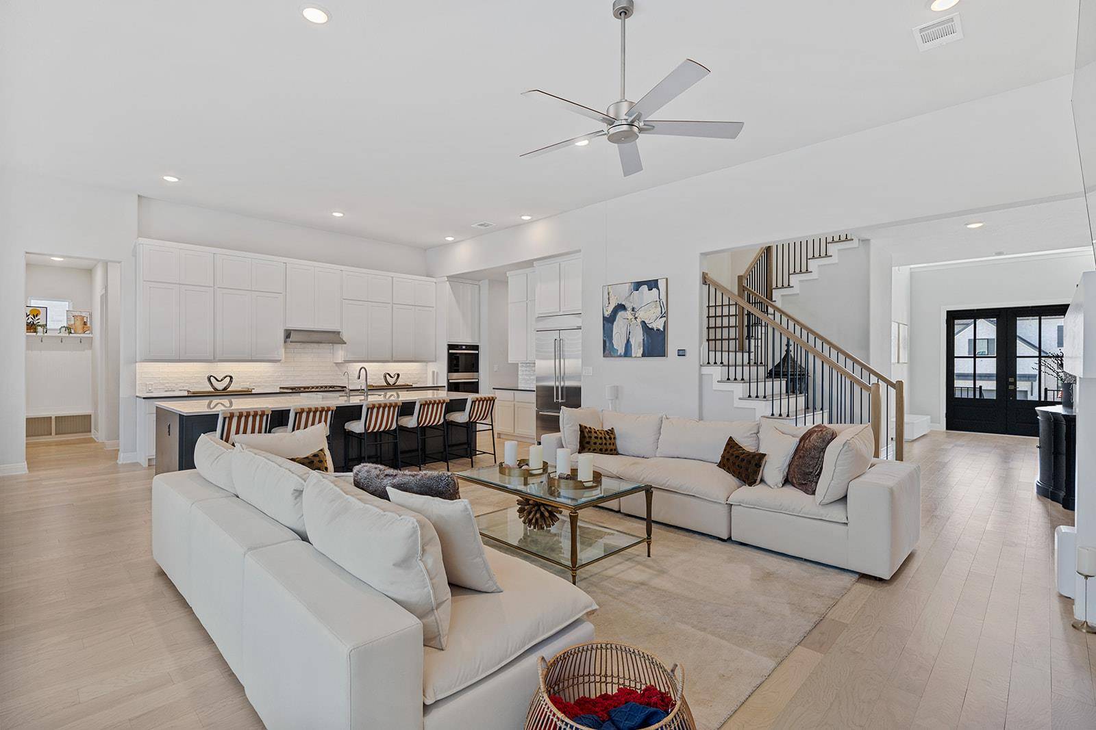 7505 Becasseau DR, Austin, TX 78738
