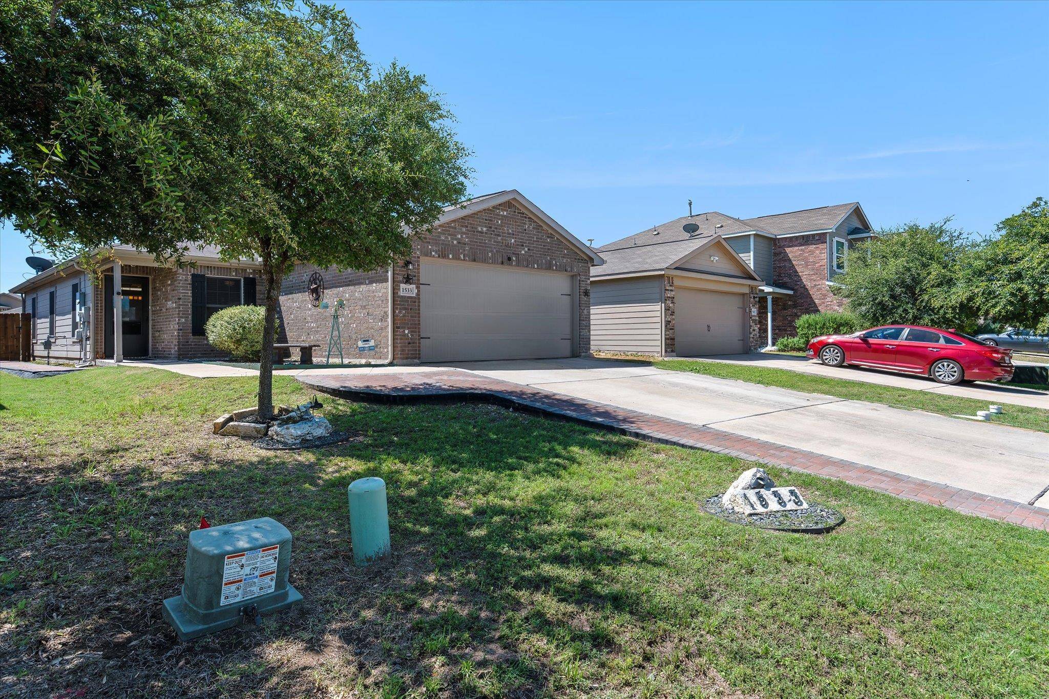 1533 Breanna LN, Kyle, TX 78640