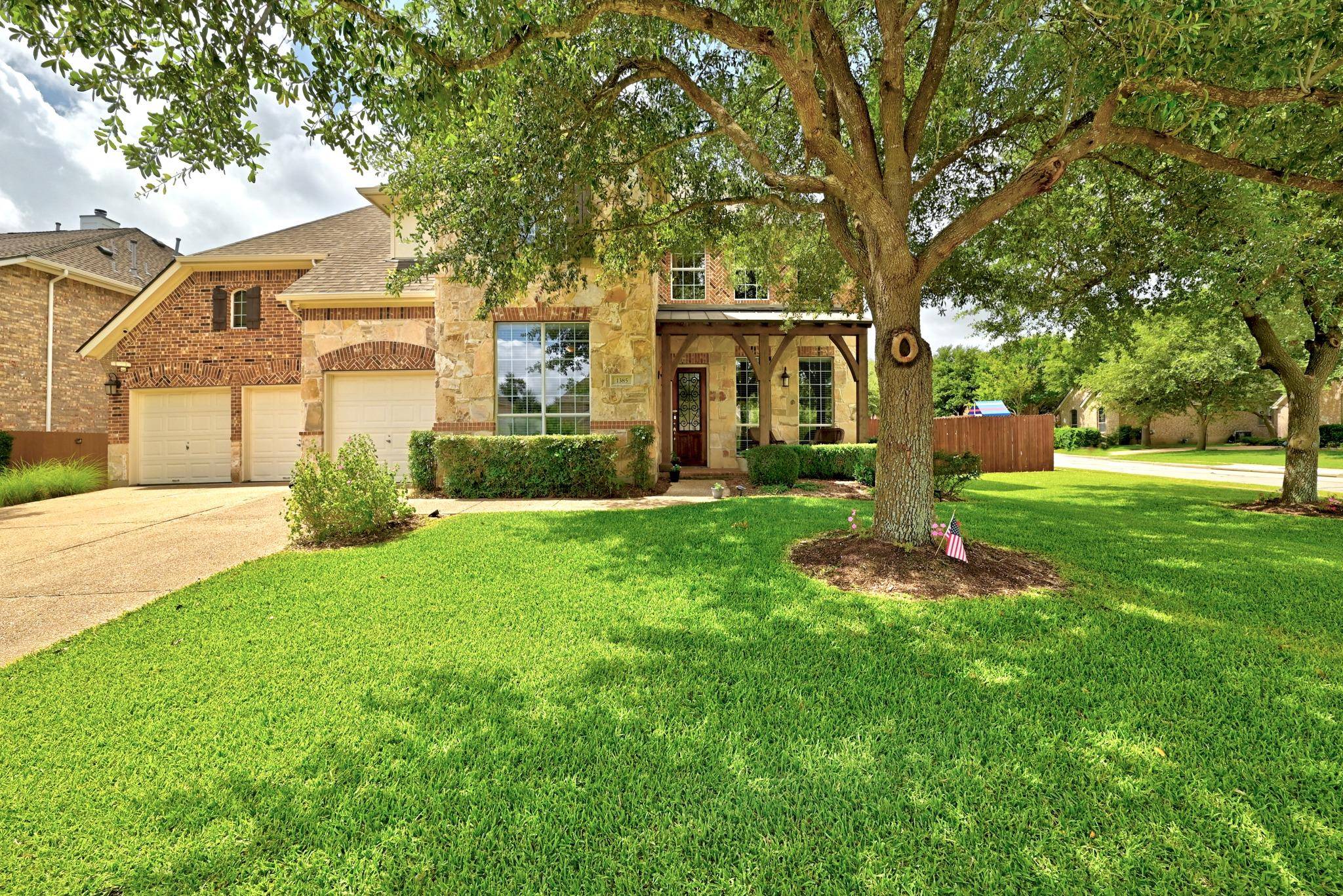 1385 Pine Forest CIR, Round Rock, TX 78665