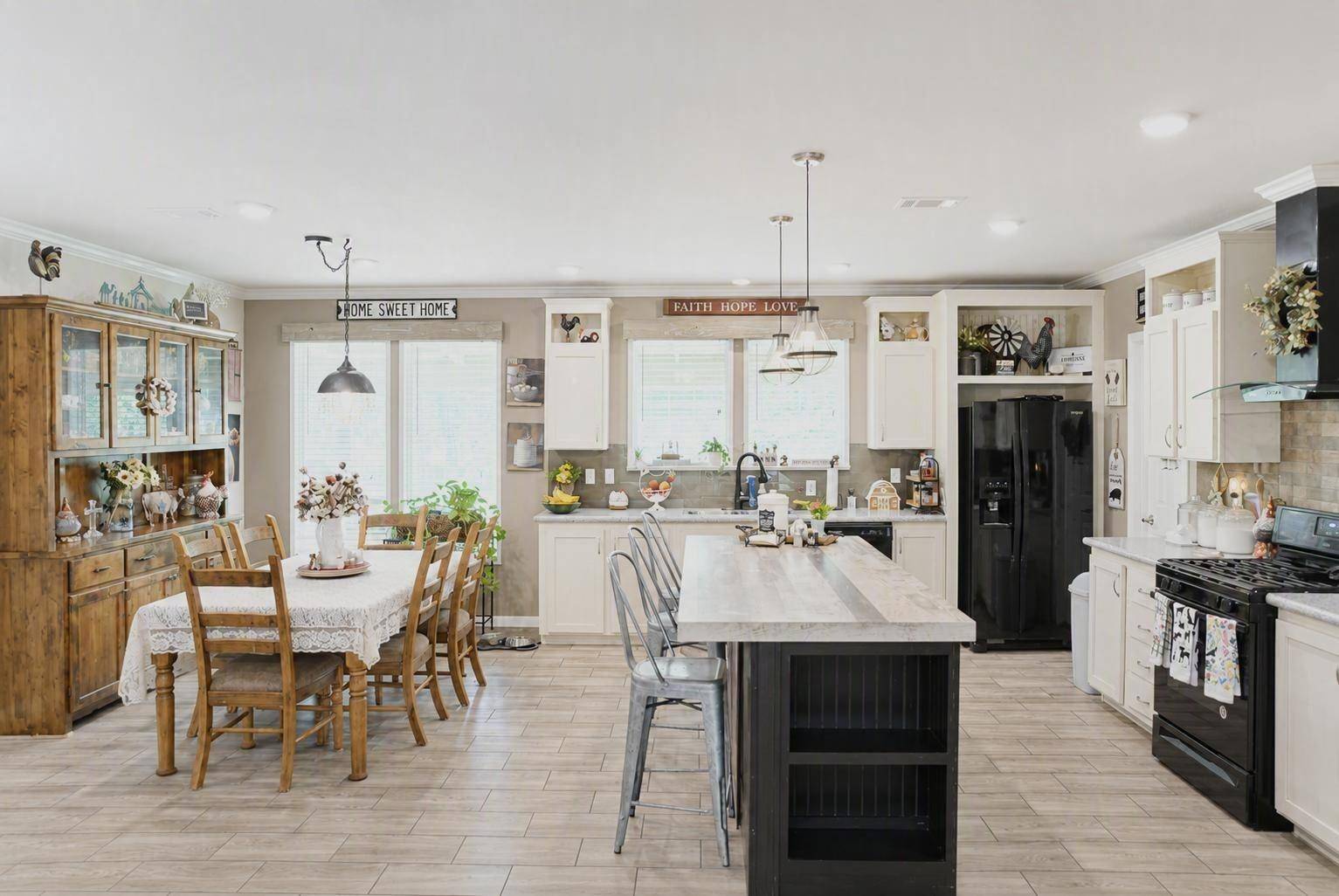839 Northwood CIR, Rockdale, TX 76567