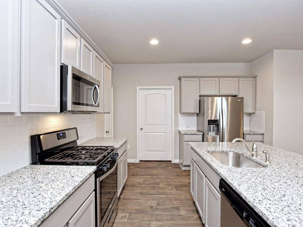 610 Roaring Fork LN, Bastrop, TX 78602