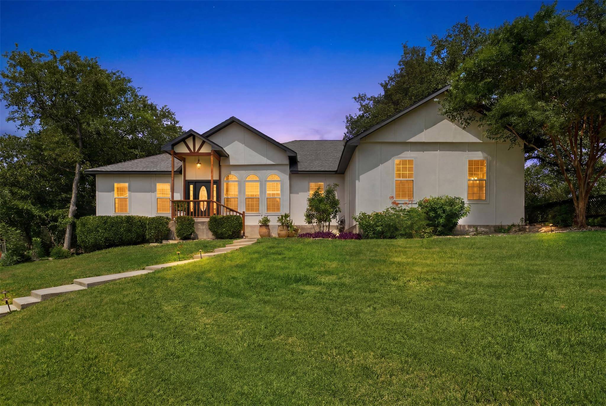 12714 EAGLE NEST DR, Buda, TX 78610