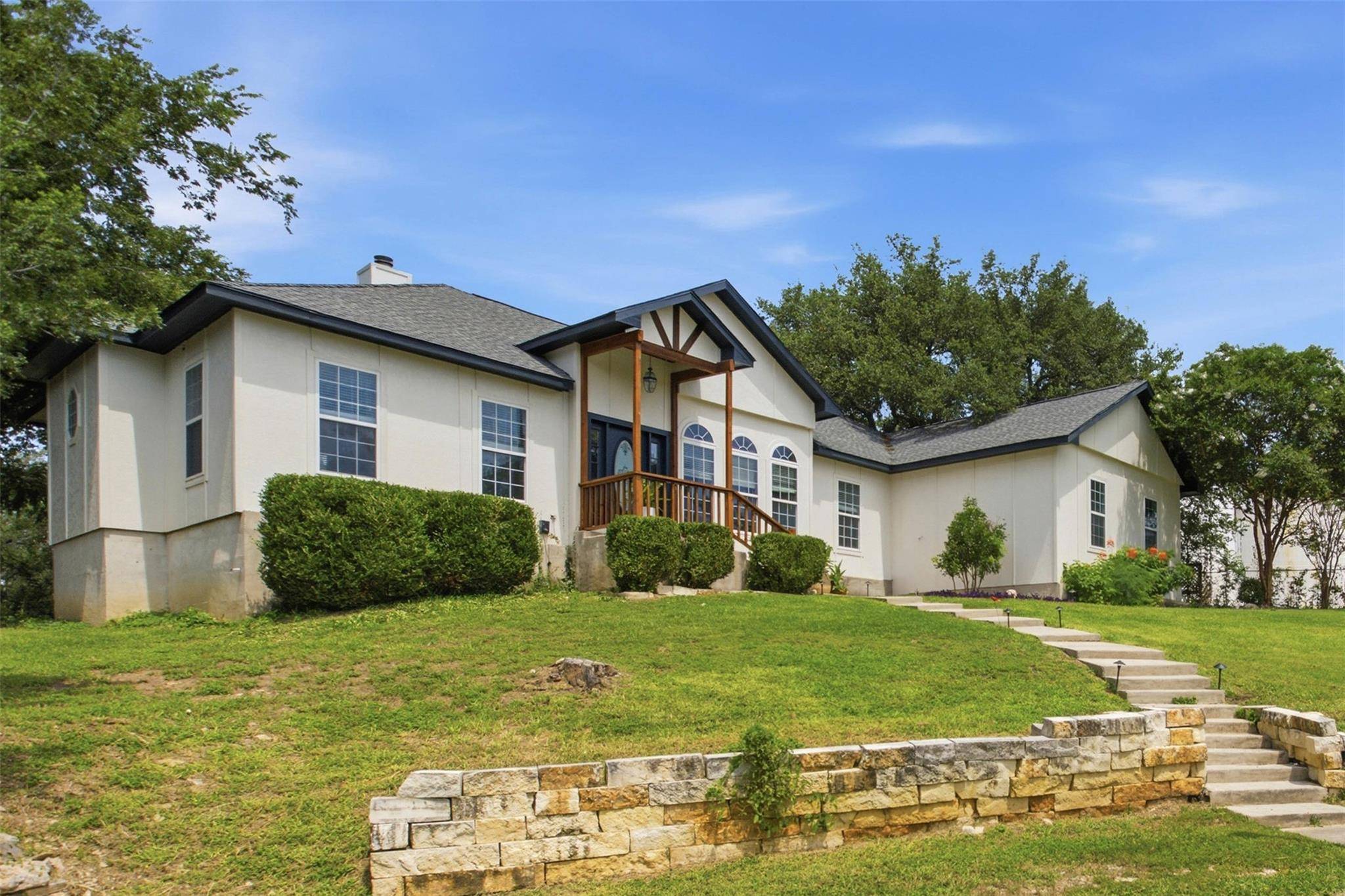 12714 EAGLE NEST DR, Buda, TX 78610