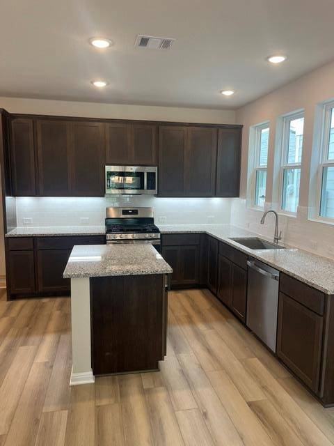 364 Blue Oasis LN #364, Leander, TX 78641