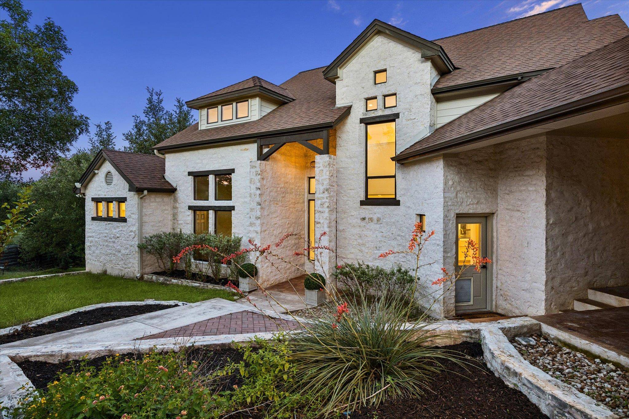 3719 Bee Creek RD, Spicewood, TX 78669