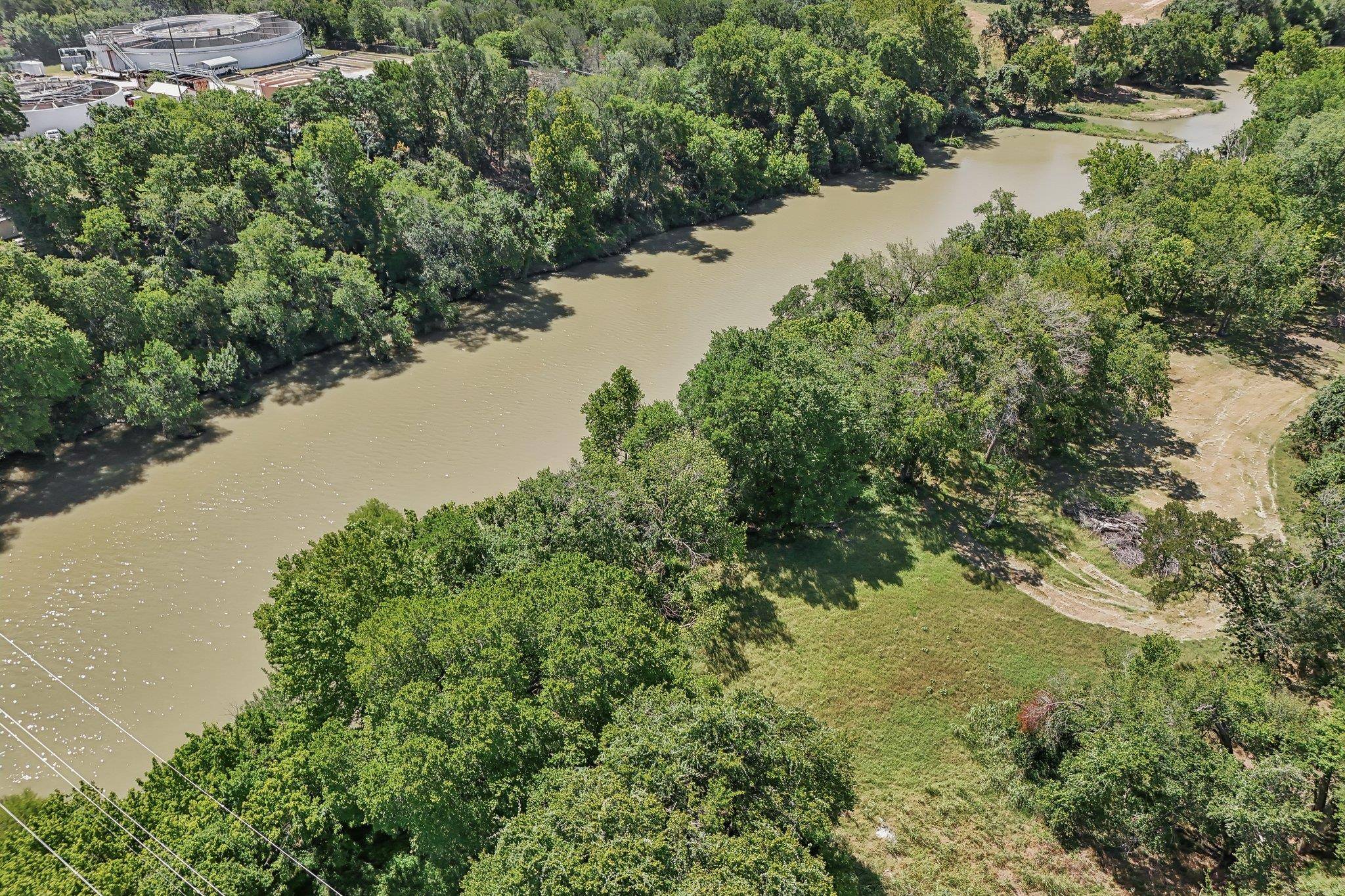 504 Perkins ST, Bastrop, TX 78602